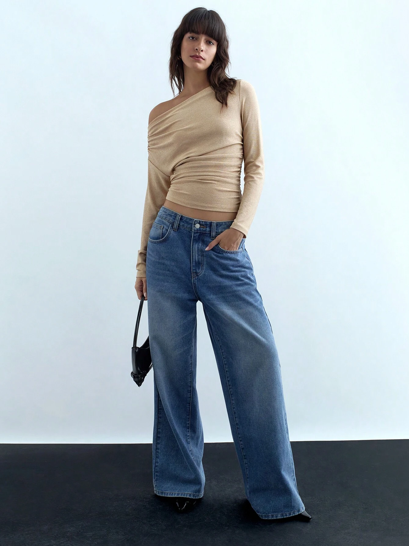 Maija Femmes Printemps Été Couleur Unie Col Asymétrique Manche Longue Volant T-Shirt Slim Top Top — vue 4