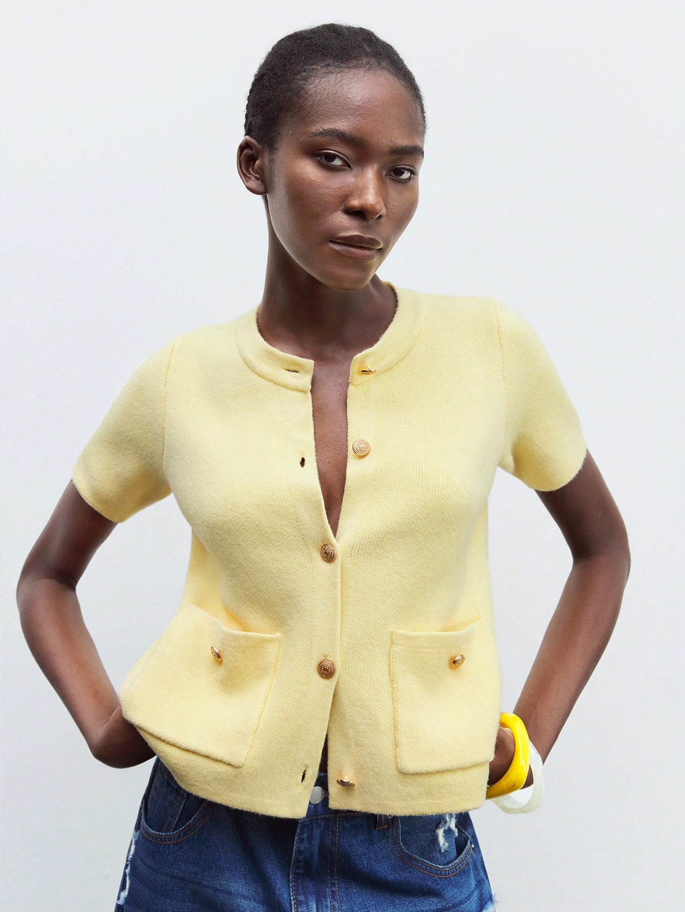 Maija 2026 Élégant Cardigan en tricot rouge pour femmes, convenant pour les loisirs