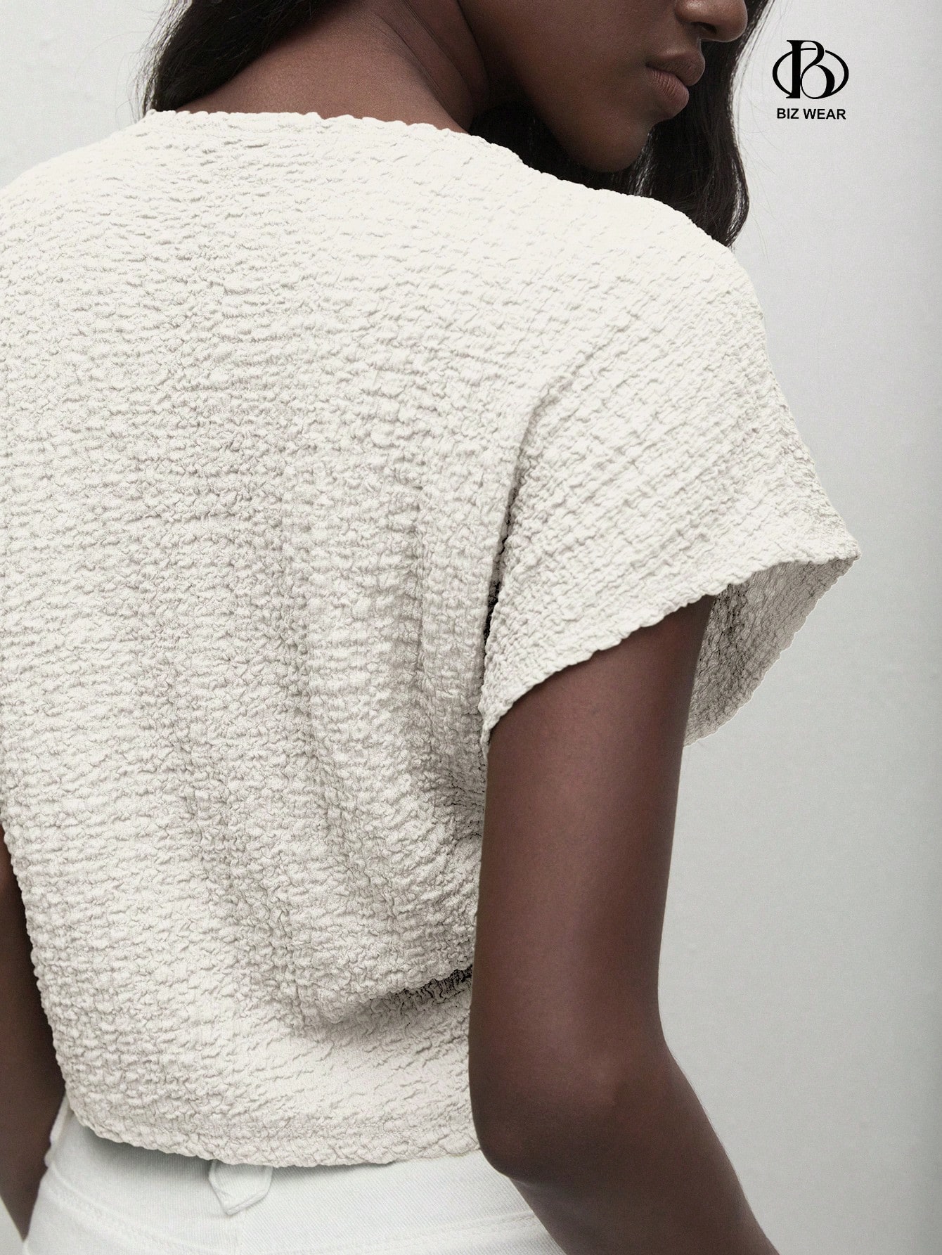 BizChic Top blanc pour femme de printemps avec manches épaules, col rond — vue 3