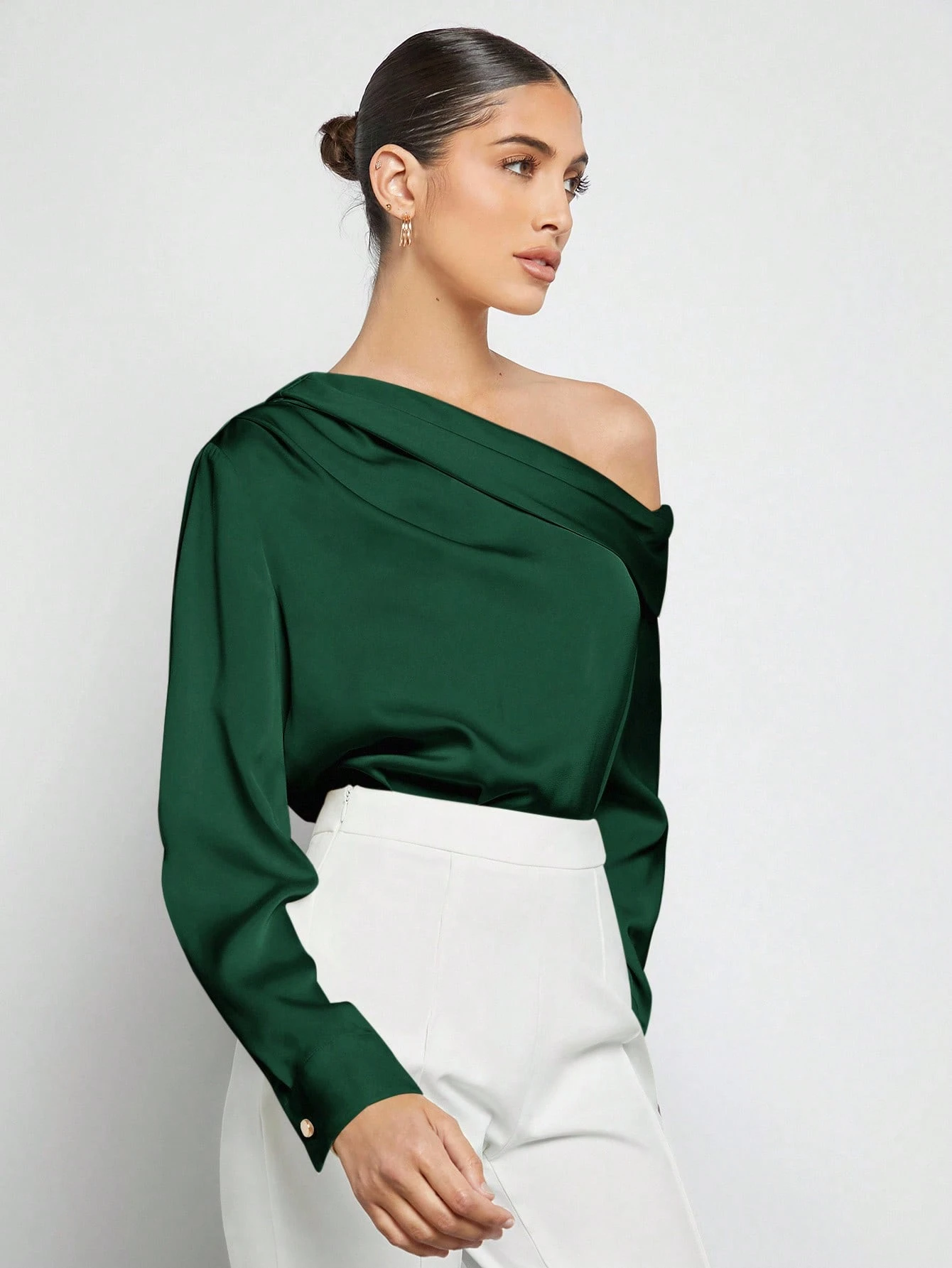 BizChic Blouse en satin plissée drapée à design asymétrique pour femmes, bleu poussiéreux, élégante pour l'été et le bureau, manches longues amples, style minimaliste business décontracté — vue 14