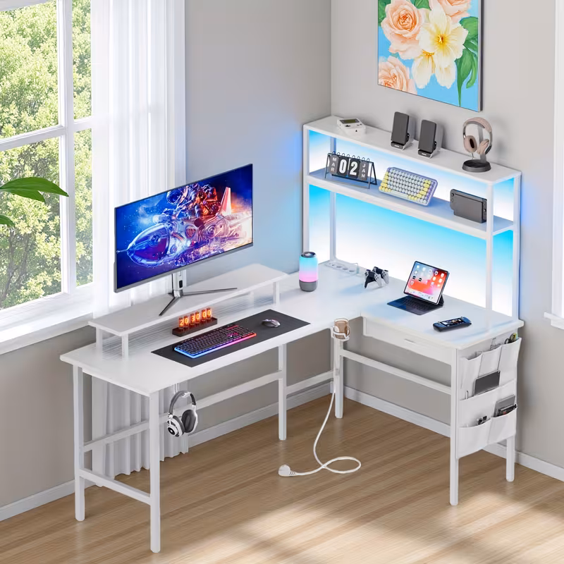 Bureau de jeu en L avec lumière LED et prise d'alimentation