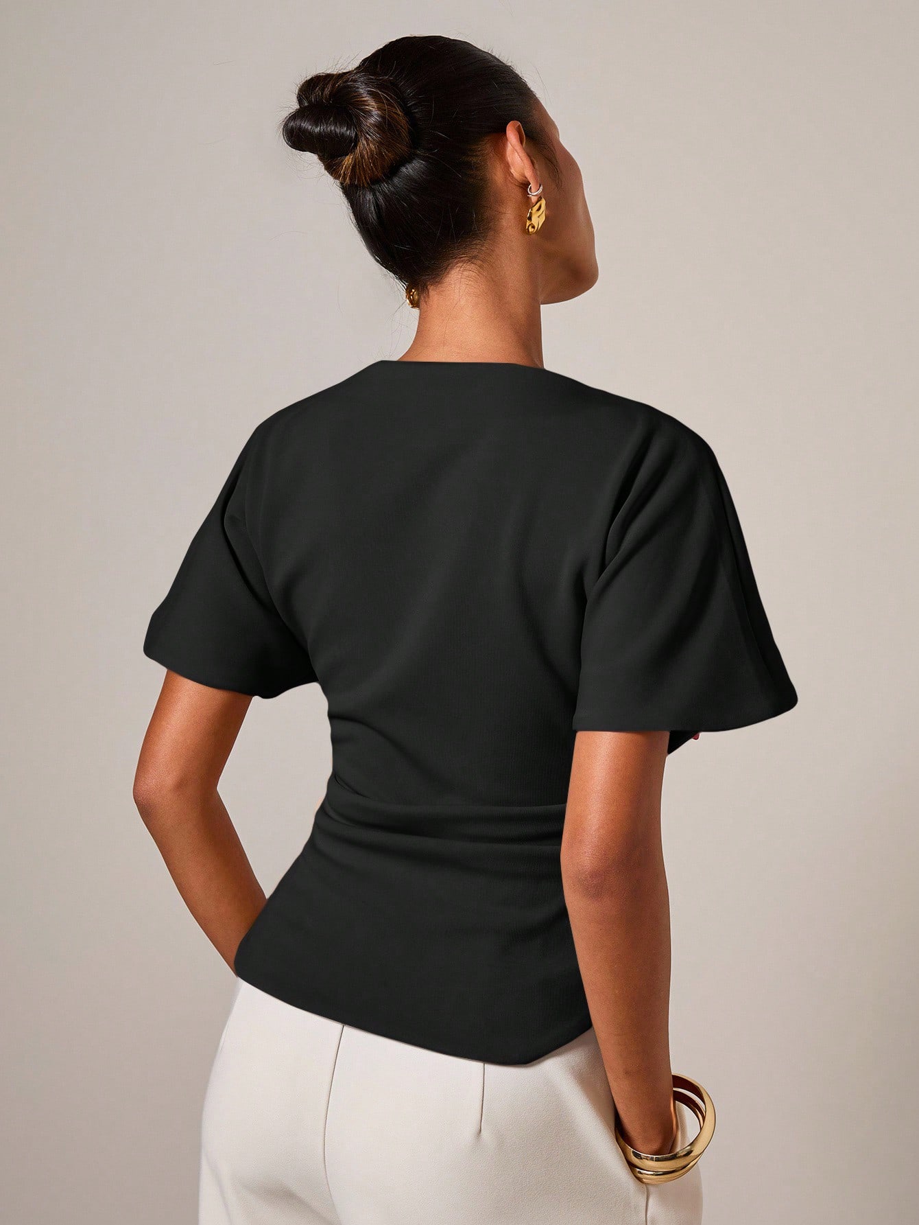 COSMINA T-shirt rond élégant à fronces pour femmes, convenant à toutes les saisons — vue 2