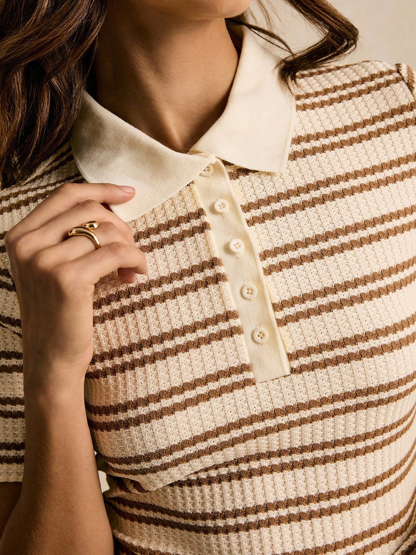 Poéselle T-shirt décontracté à col polo rayé et manches courtes pour femmes — vue 17