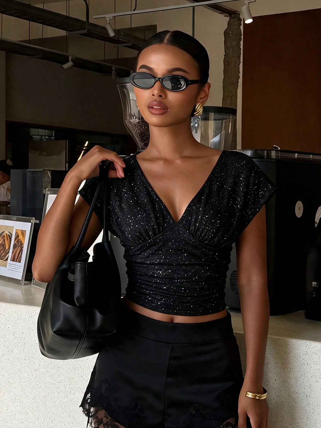 Top T-shirt femme automne/hiver, court, manches courtes, col V, dos nu, paillettes et fronces