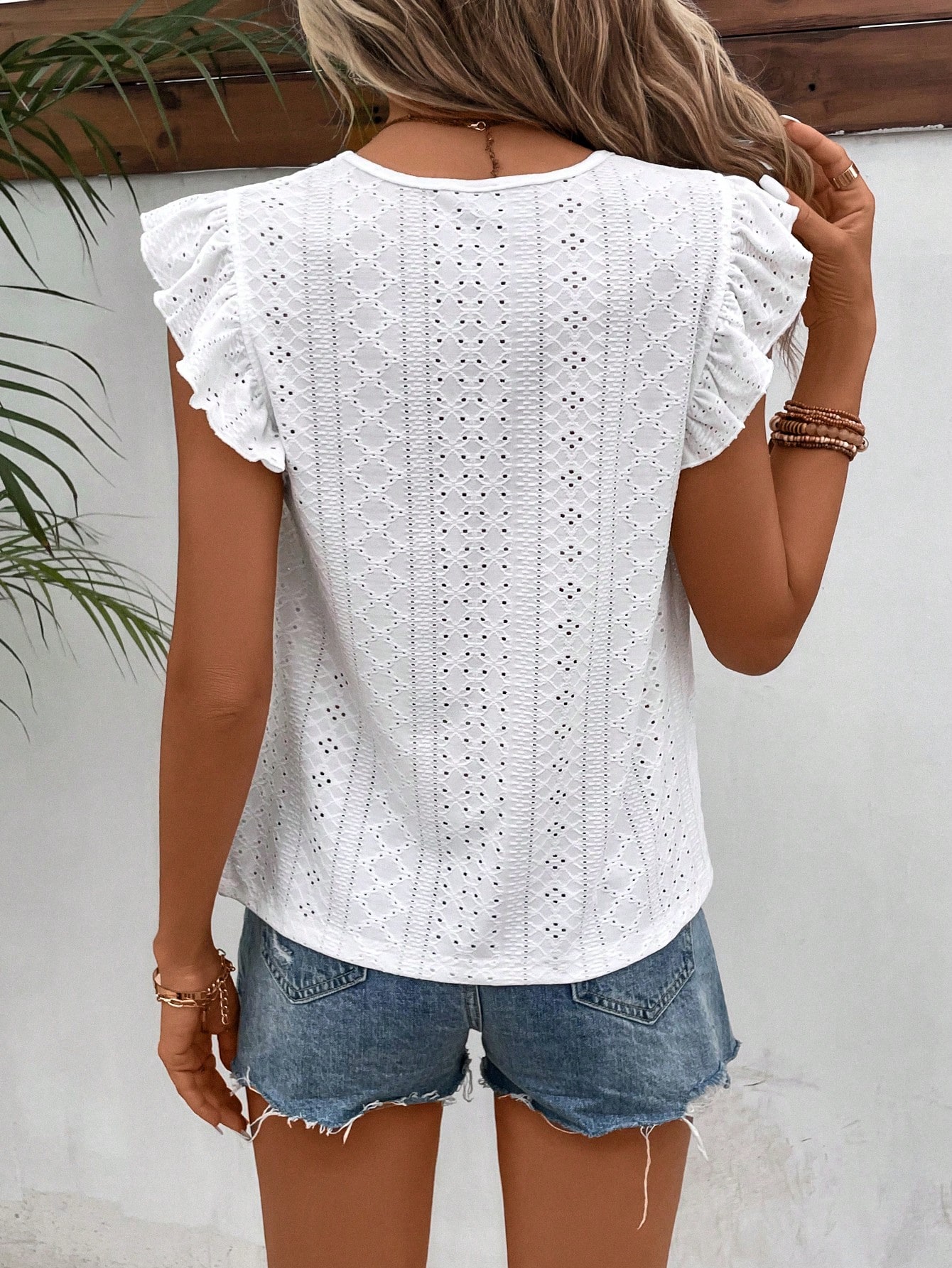 Frenchy T-shirt À Broderie Anglaise À Volants — vue 4