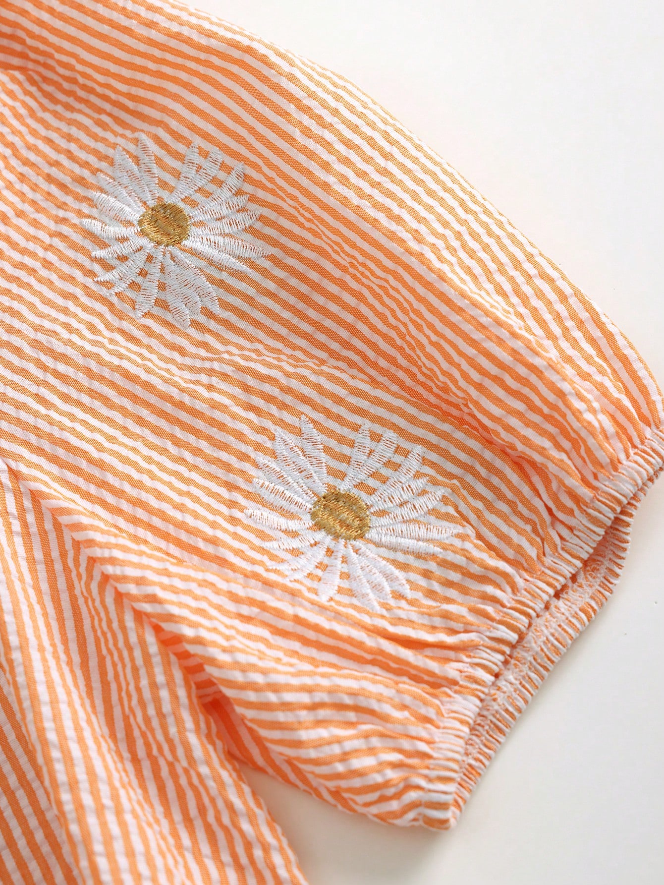 Weeklong Chemise décontractée de vacances à col cranté avec rayures et broderie florale — vue 5