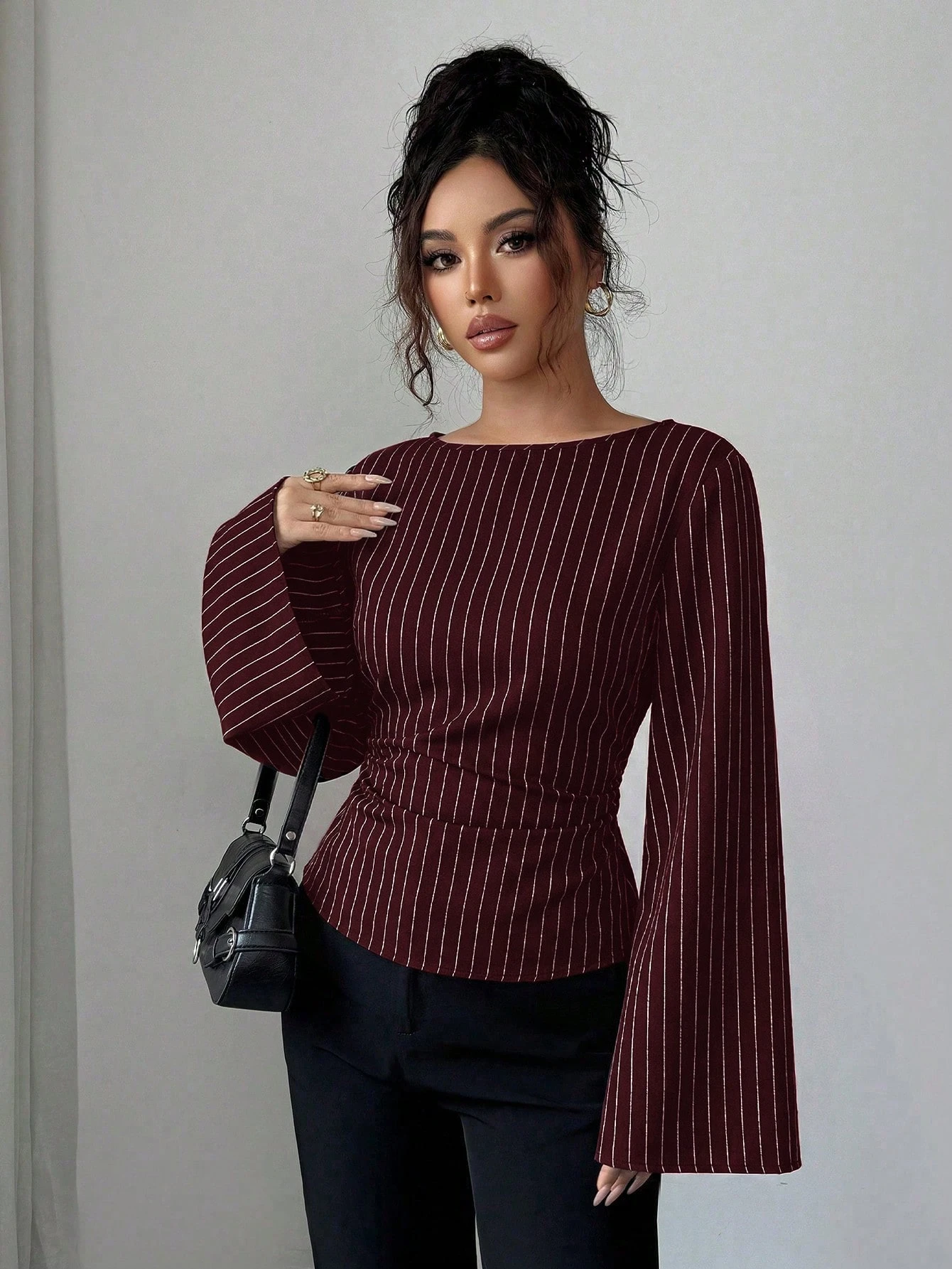 Siren Gaze Blouse à manches évasées avec attache à la taille et rayures — vue 8