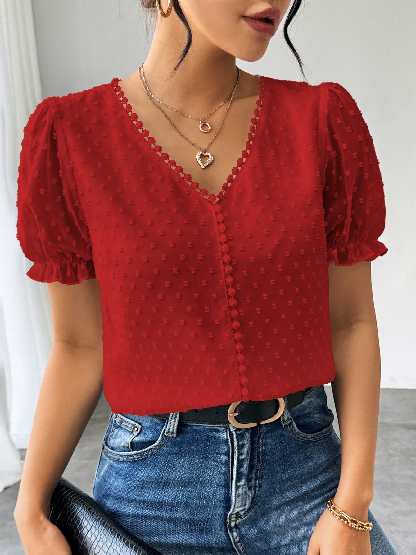 aivellea Blouse en mousseline de soie à pois français à la mode pour femmes, chemise élégante et intellectuelle à manches courtes avec design à volants pour l'été — vue 7