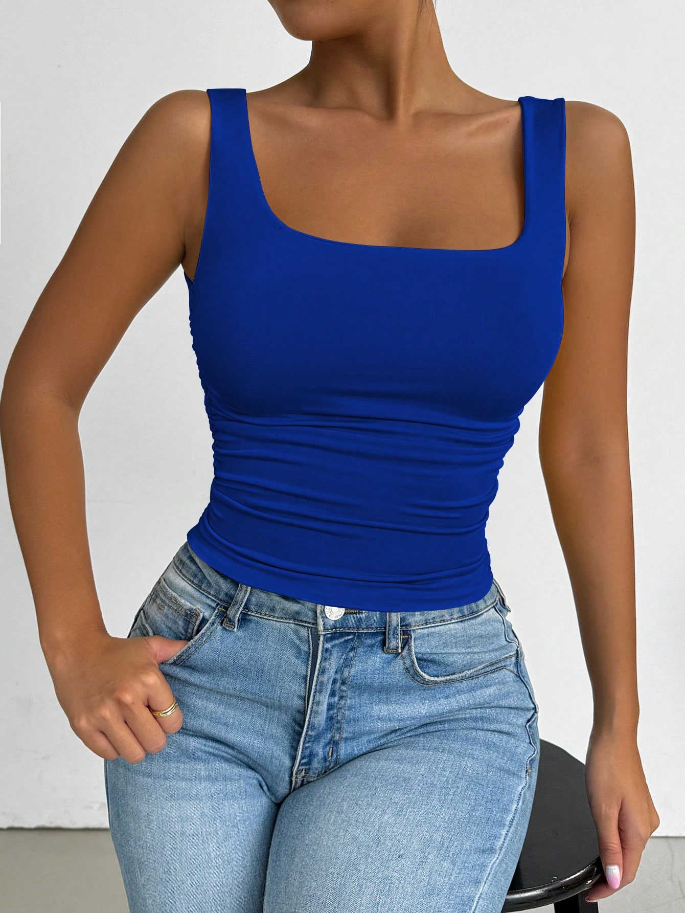 Allurite Débardeur femme unicolore à col carré simple pour usage quotidien — vue 11