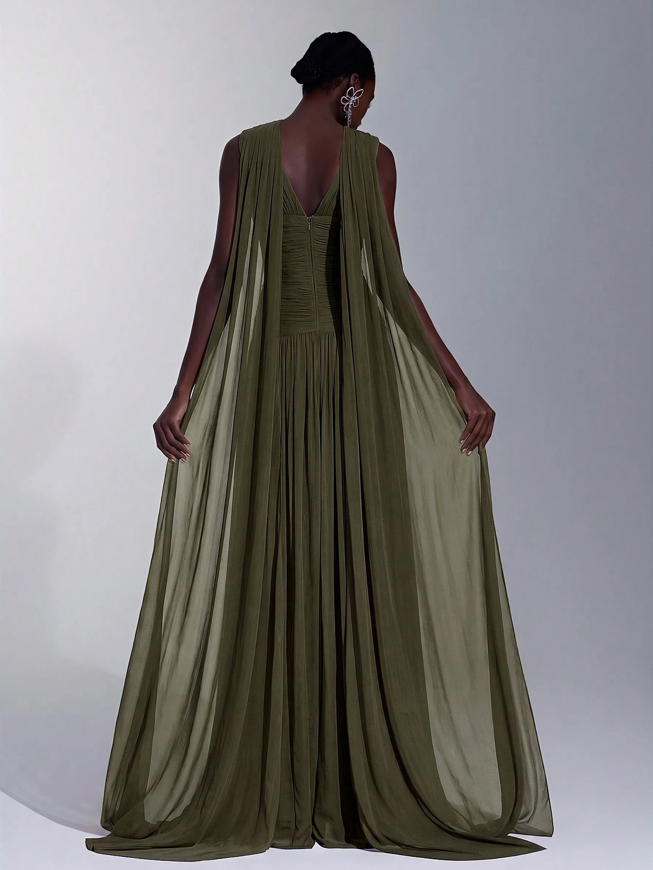 Elitara Robe de demoiselle d'honneur élégante vert armée brillant en maille — vue 2