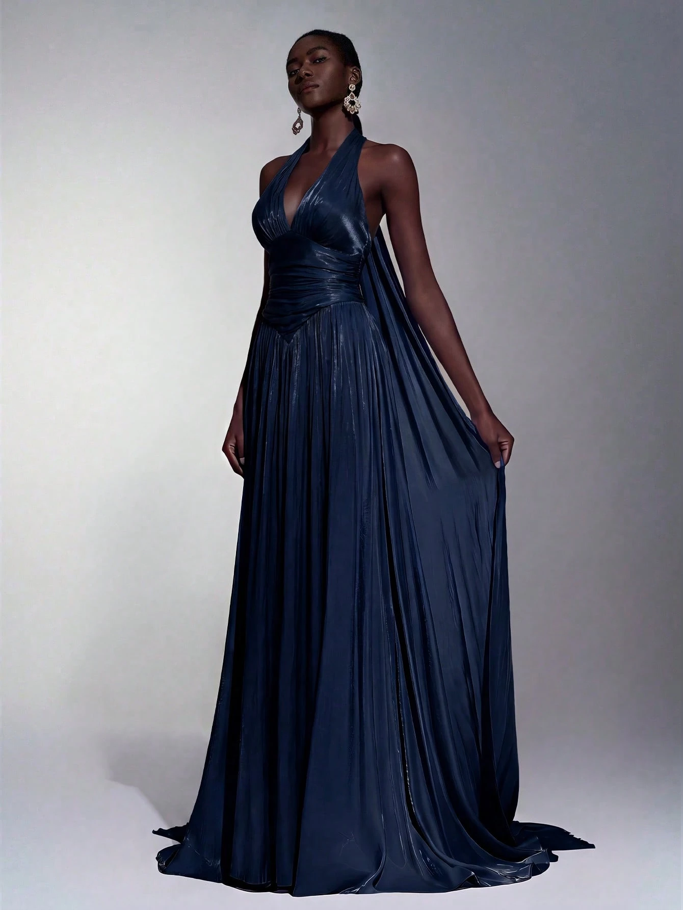 litara Robe de soirée élégante et romantique en tissu organza brillant, décoration froncée — vue 13