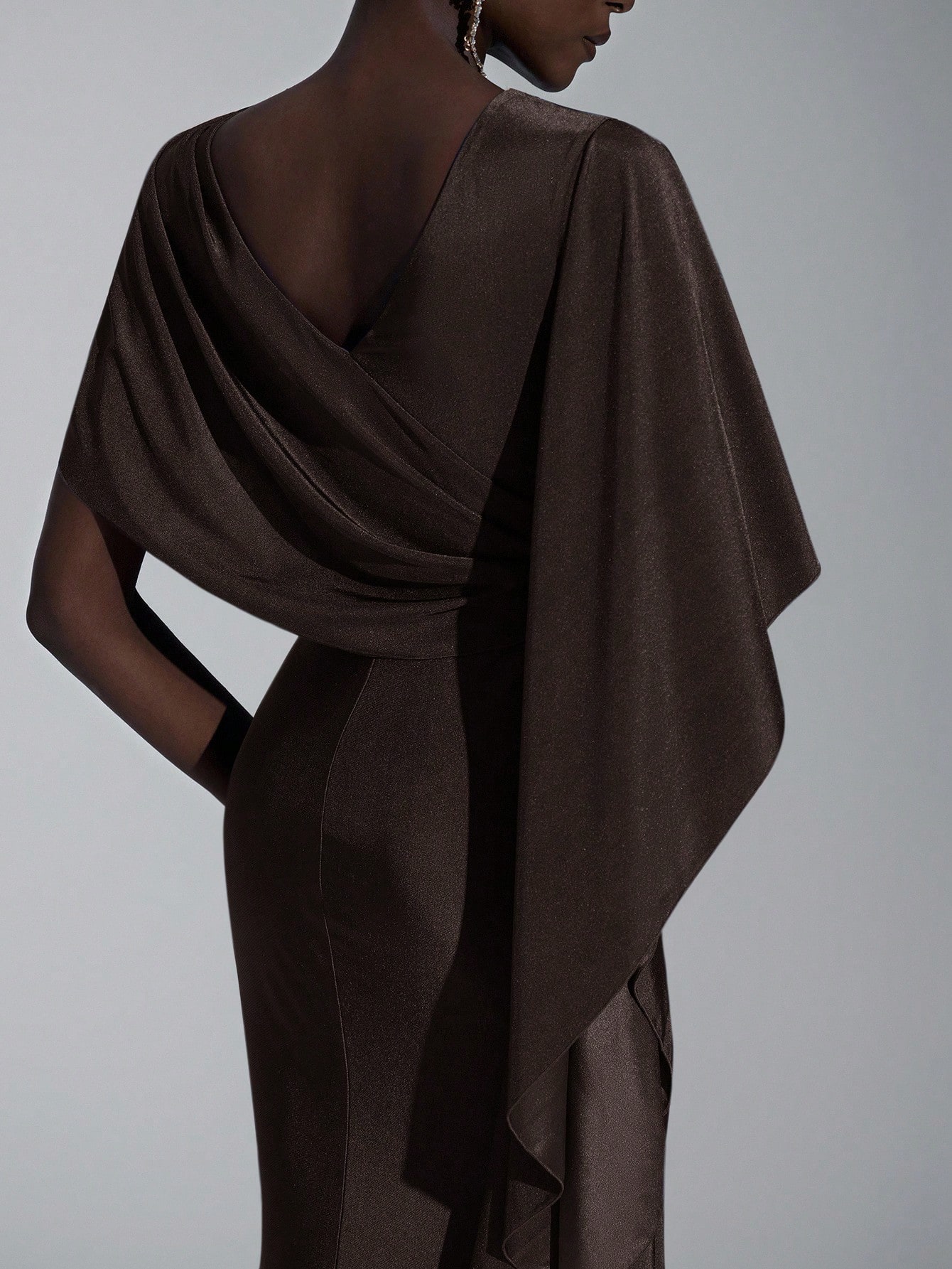 Elitara Robe de demoiselle d'honneur élégante, chic et luxueuse en satin bleu marine — vue 15