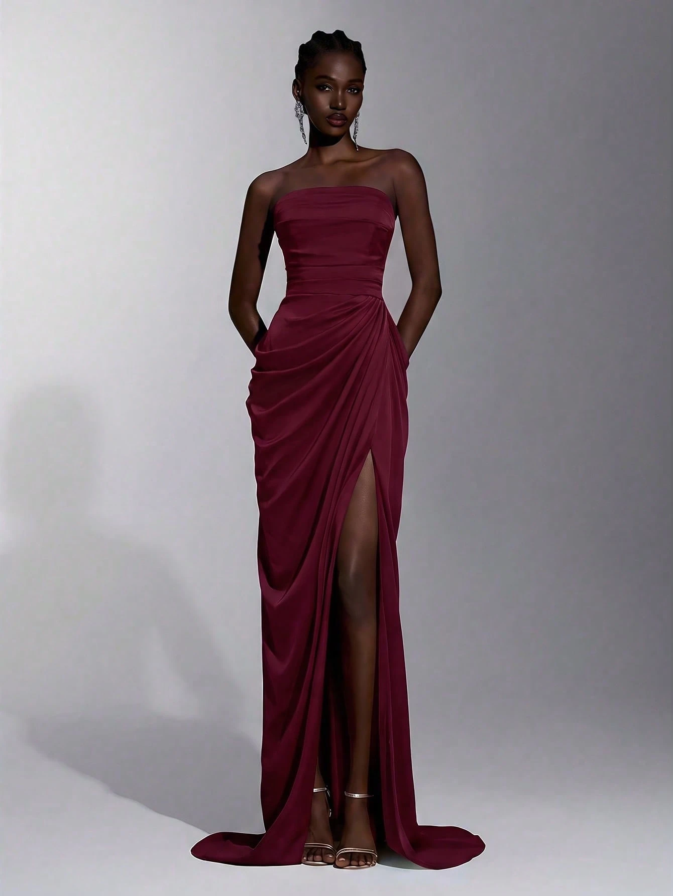 Elitara Robe sirène élégante, luxueuse et sexy en satin sans bretelles, froncée, avec fente et nœud — vue 11