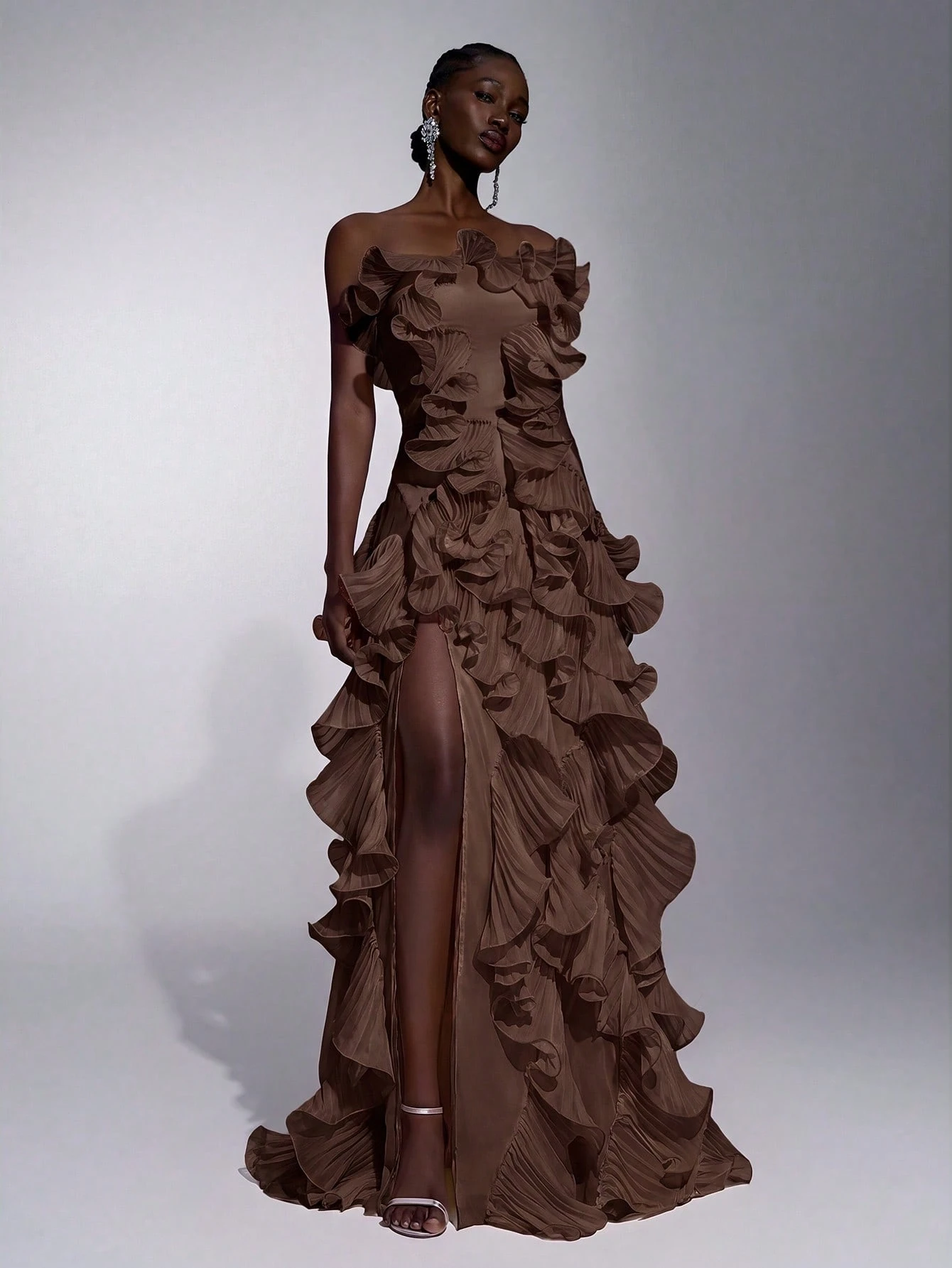 Elitara Robe de soirée sirène trapèze sans bretelles à fente avec nœud dans le dos, en organza plissé à — vue 7