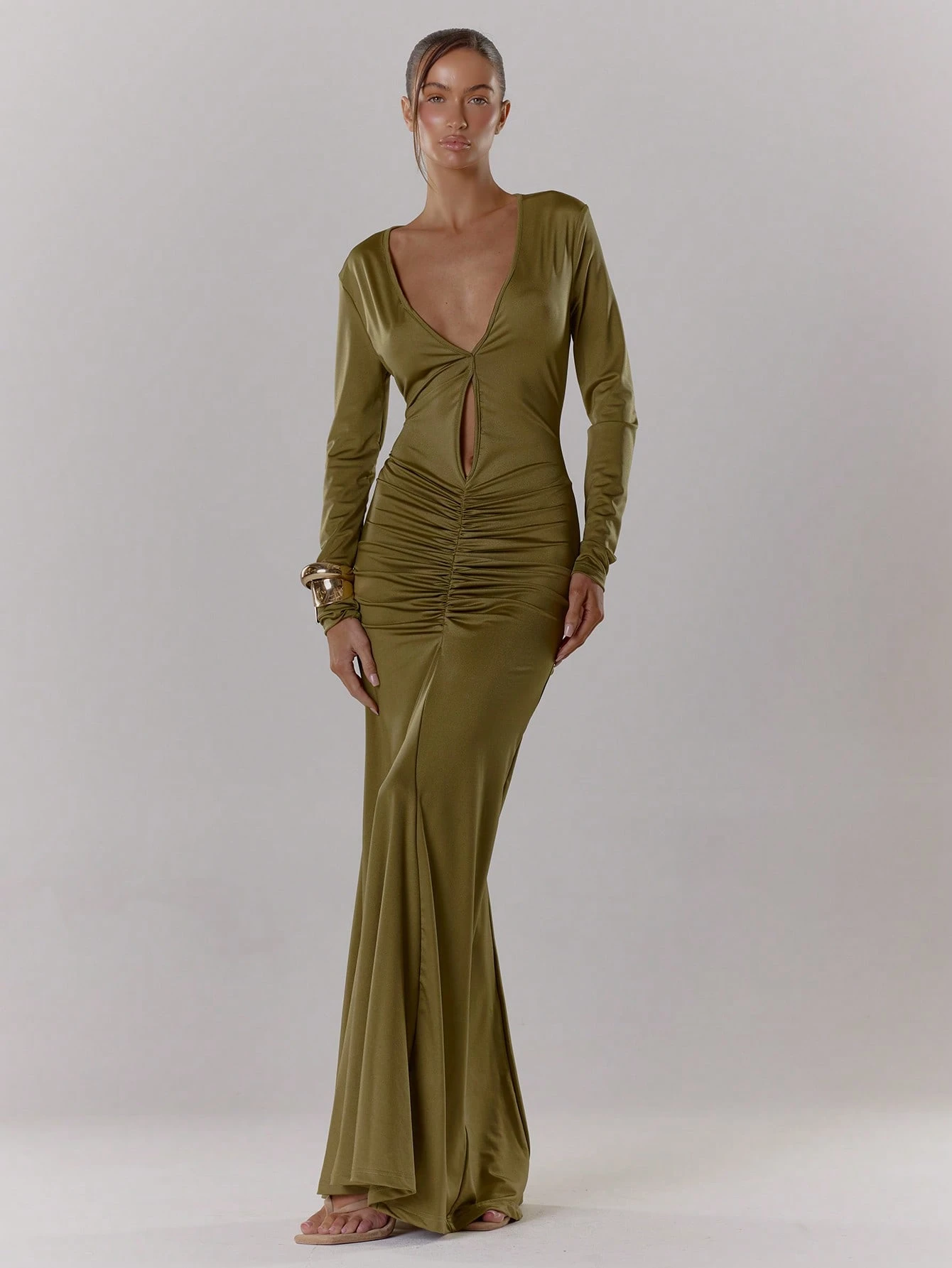 MUSERA Robe longue maxi élégante avec détail de fente en V, froncée, confortable et décontractée pour une soirée, une fête, le printemps, l'été, les vacances ou la Saint-Valentin