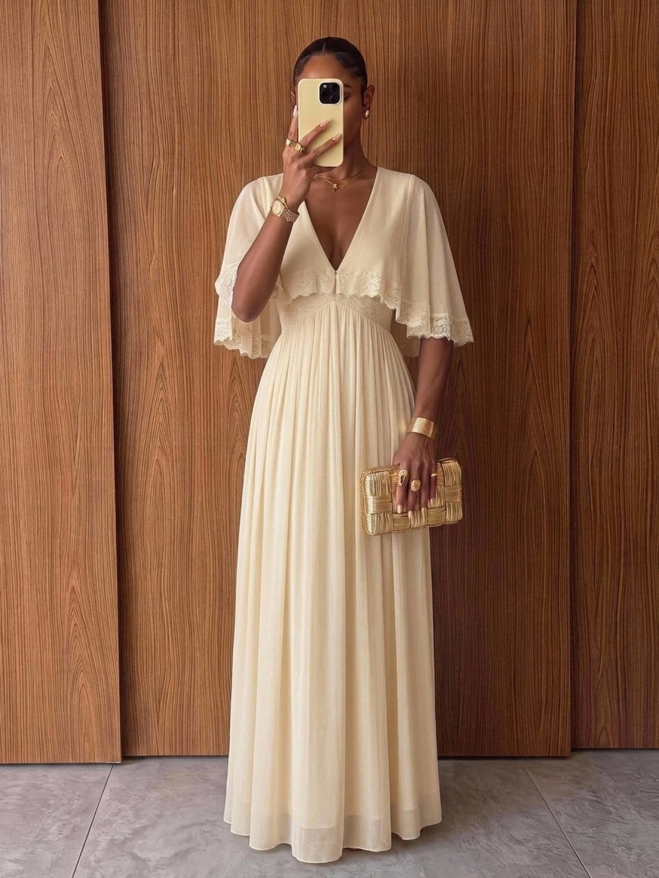 Lumalex Robe longue élégante pour femme, couleur unie avec dentelle contrastante — vue 2