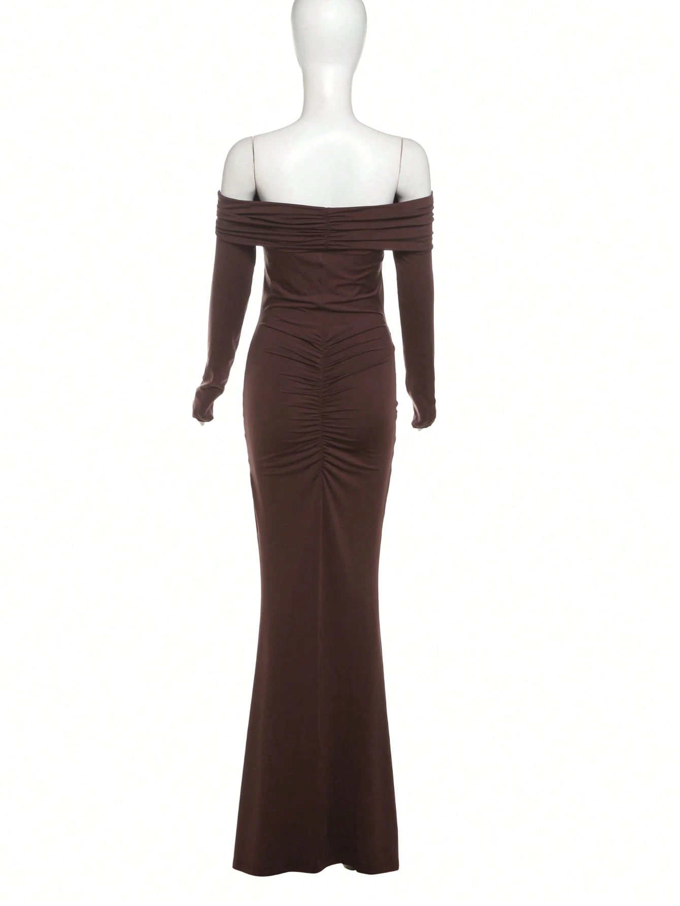 Robe moulante plissée avec boucle métallique style décontracté épaules dénudées, élégante pour les fêtes — vue 3