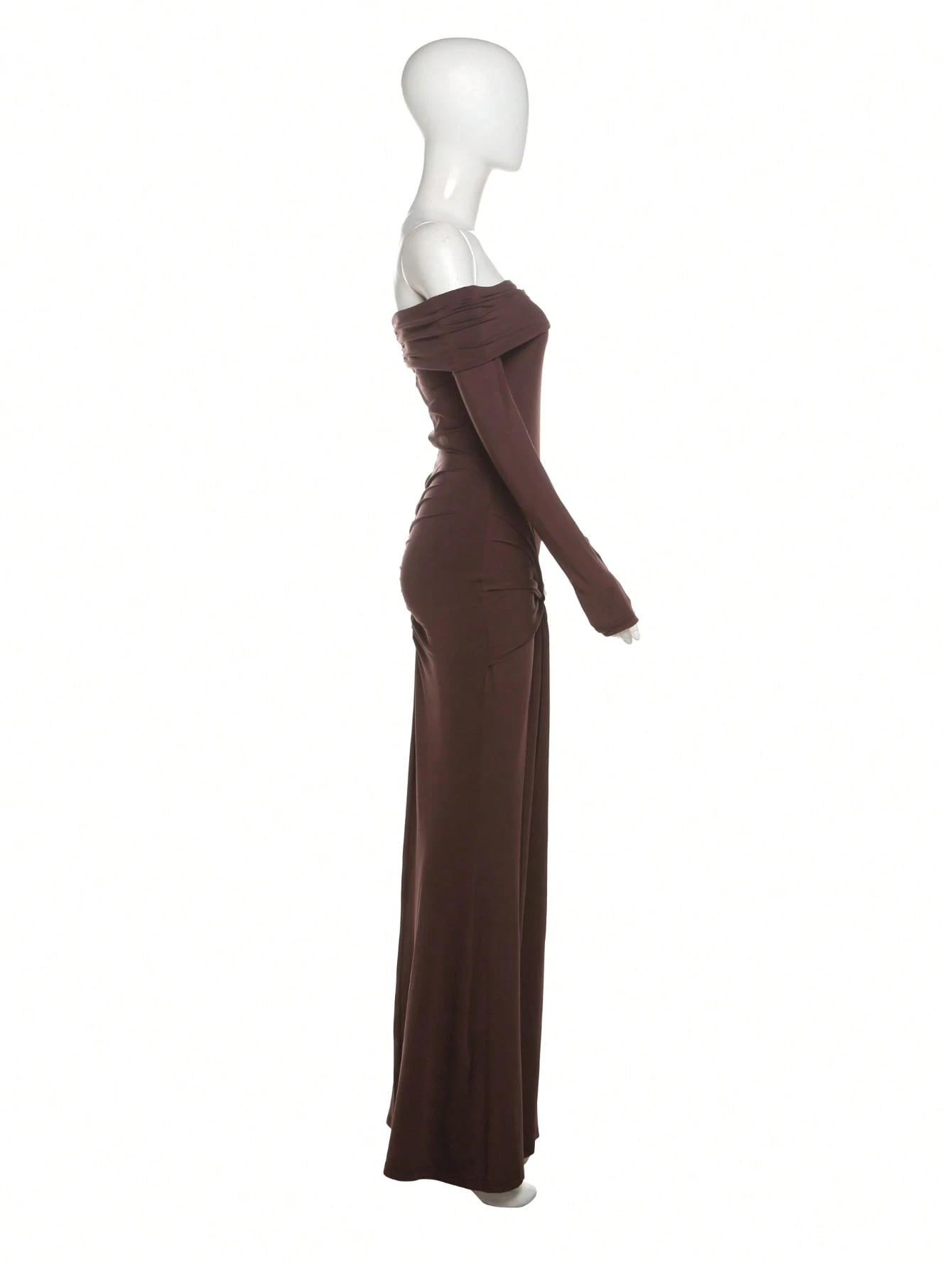 Robe moulante plissée avec boucle métallique style décontracté épaules dénudées, élégante pour les fêtes — vue 4