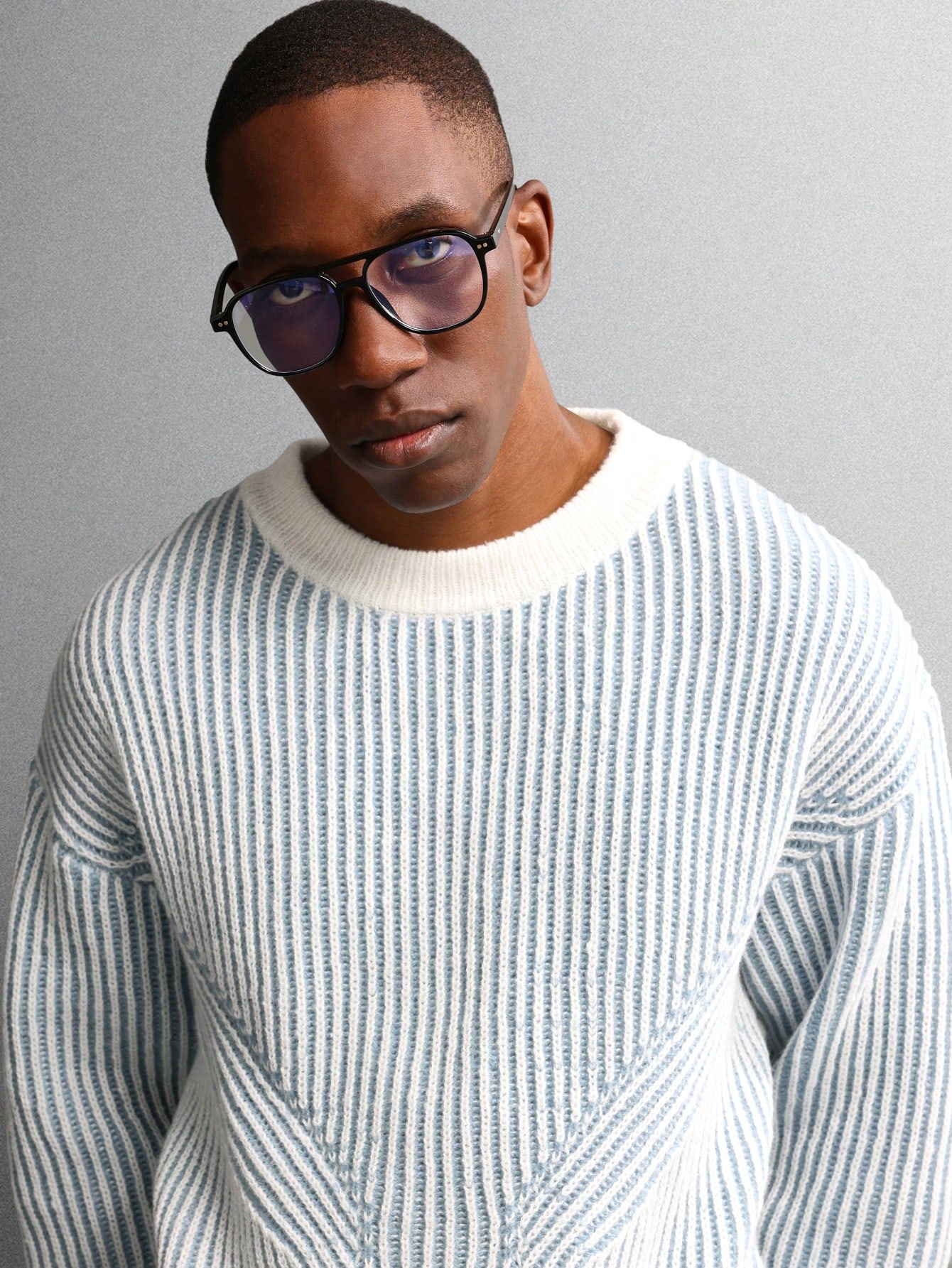 SUMWON Pull court ajusté en tricot col rond, motif côtelé conçu, décontracté pour — vue 3