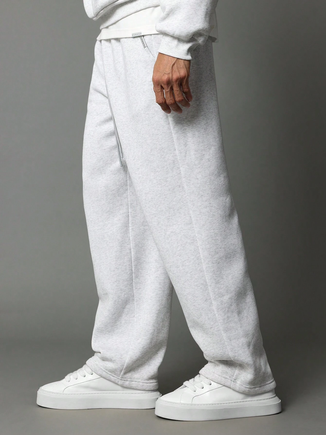 SUMWON Ensemble coordonné essentiel avec sweat-shirt à capuche et jogger à entre-jambe — vue 4