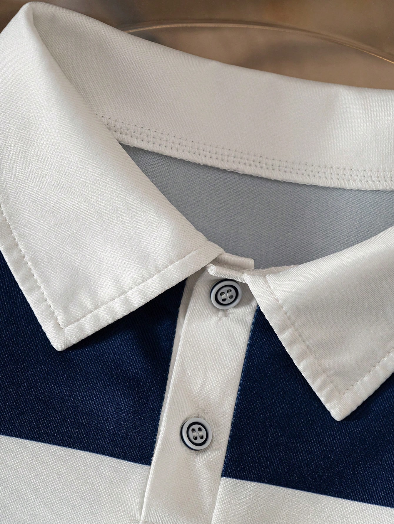 Chemise à col polo à manches courtes avec imprimé de lettres à rayures, coupe ample et — vue 6
