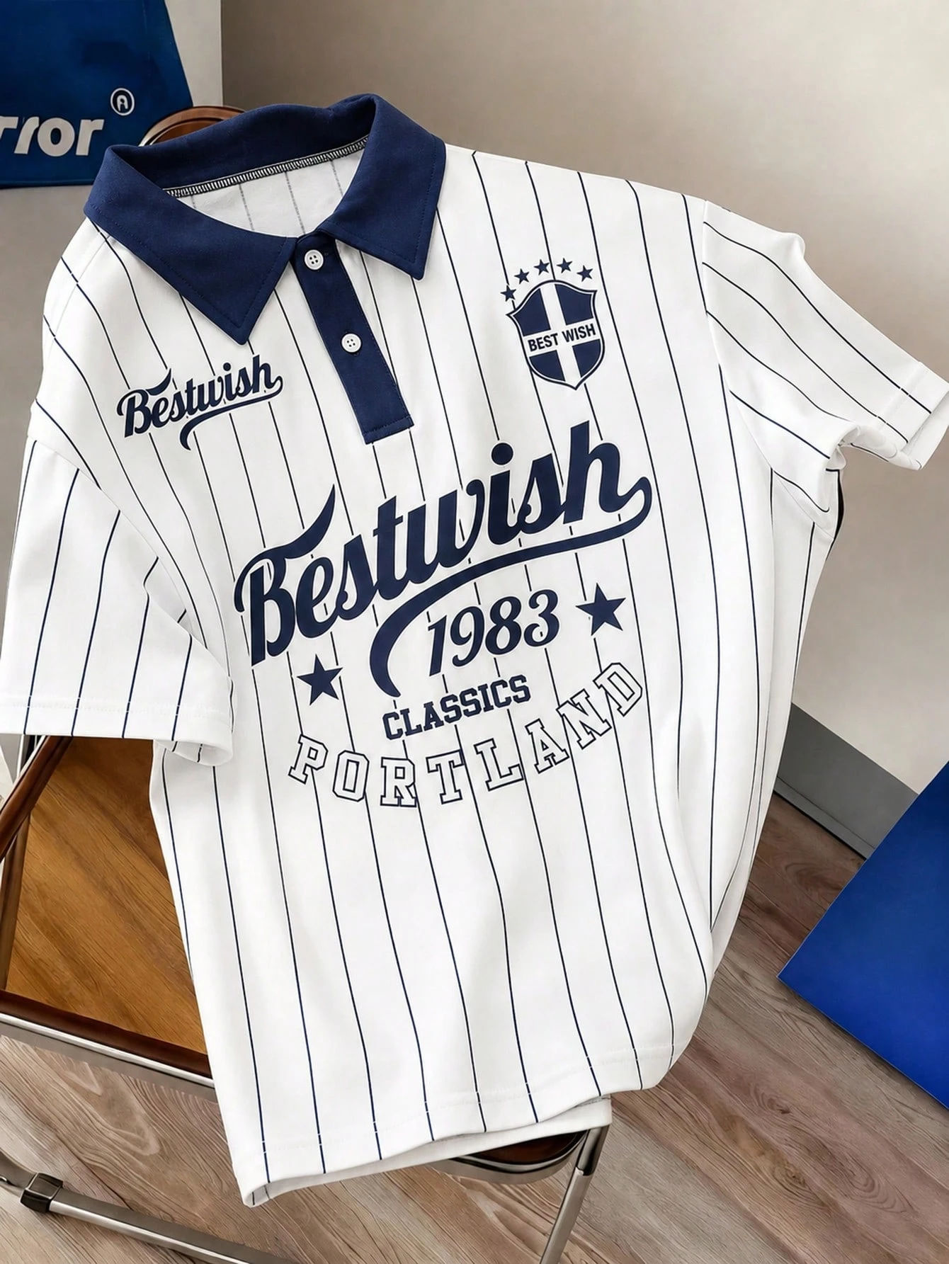 Chemise à col polo à manches courtes avec imprimé de lettres à rayures, coupe ample et — vue 7