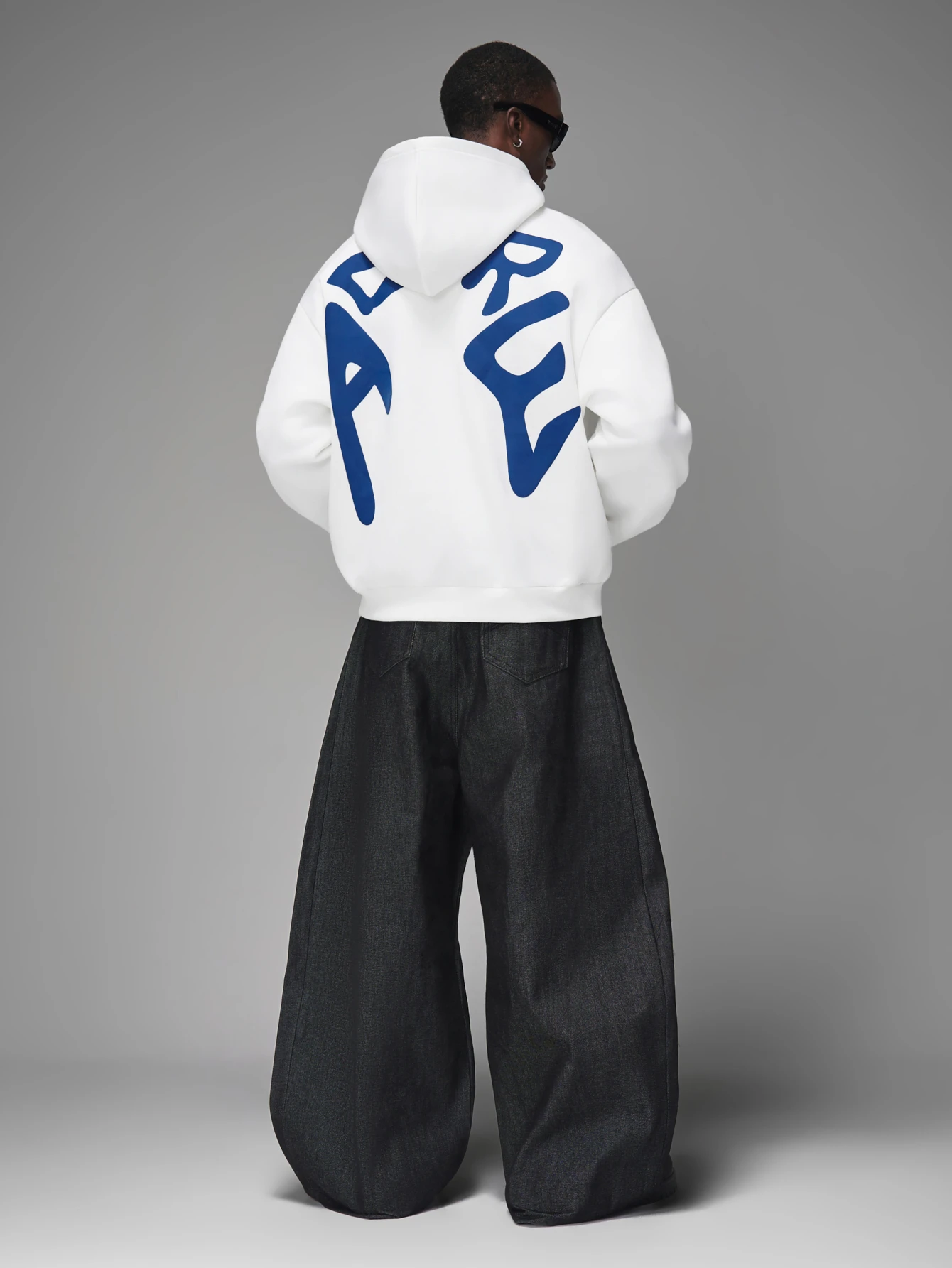 STYNVO sweat-shirt à capuche décontracté à manches longues avec poche et imprimé lettres — vue 4
