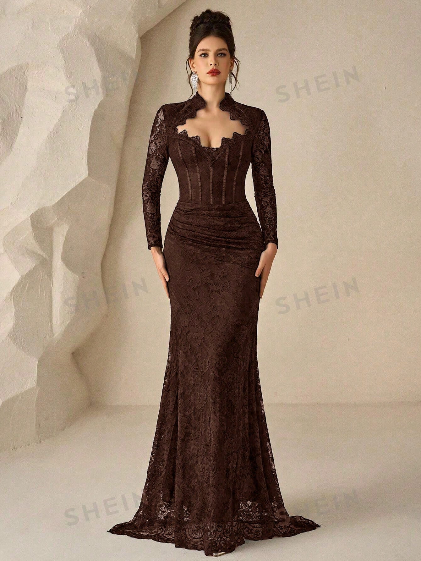 Coutiva Robe de soirée longue élégante et romantique en dentelle pour femmes, design — vue 3