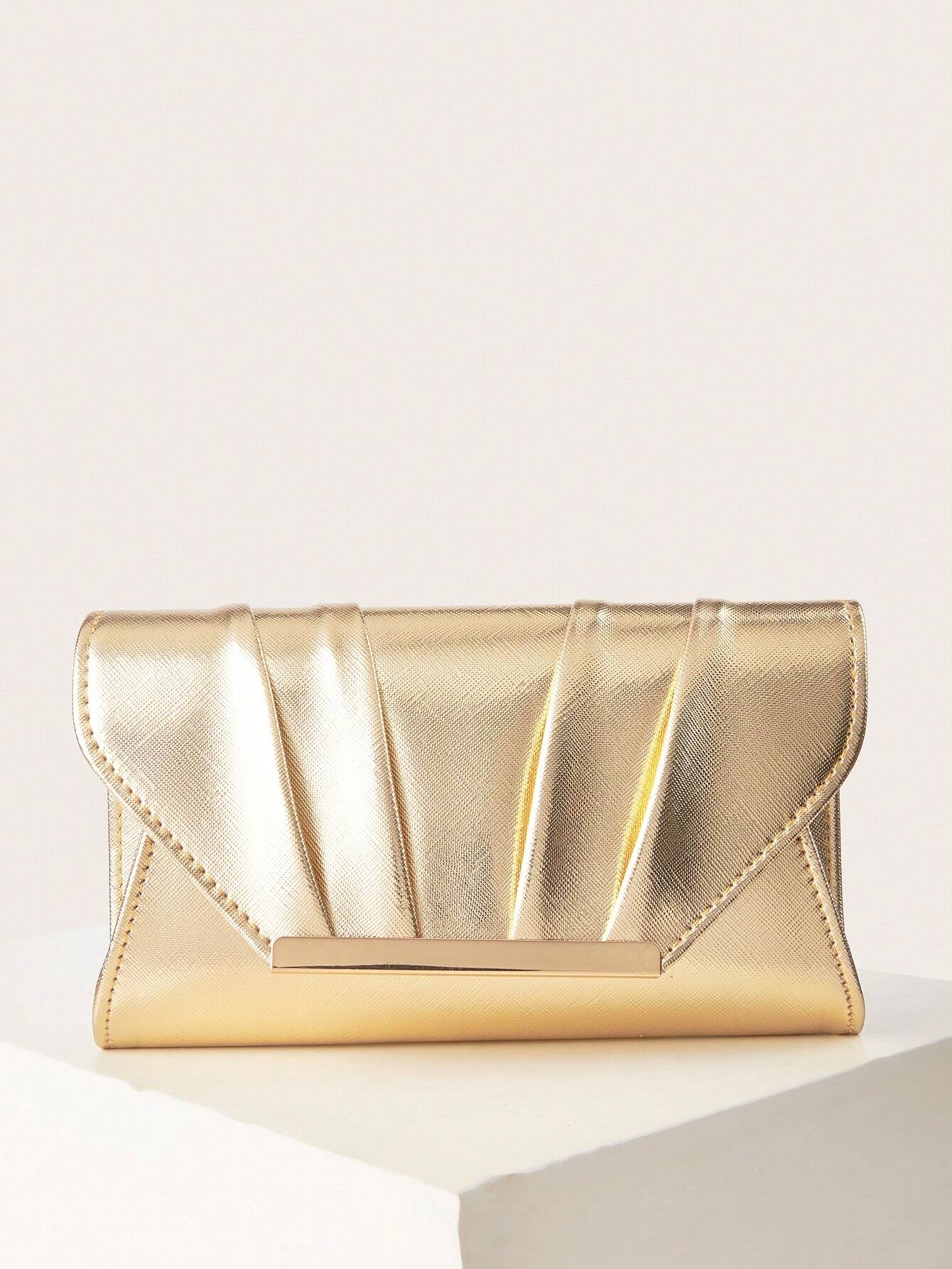 Élégante, raffinée, luxe discret, pochette laqué de couleur unie, pratique à porter, — vue 6