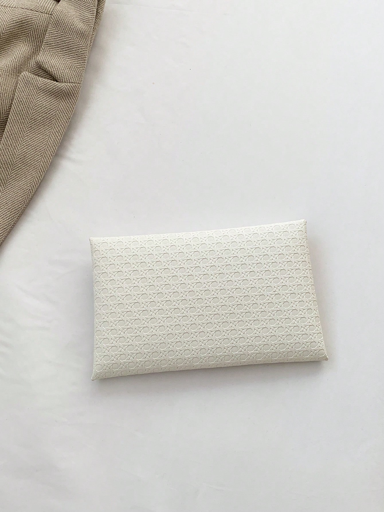 Portefeuille pochette enveloppe femme de texture tressée carrée en PU de couleur unie, — vue 7