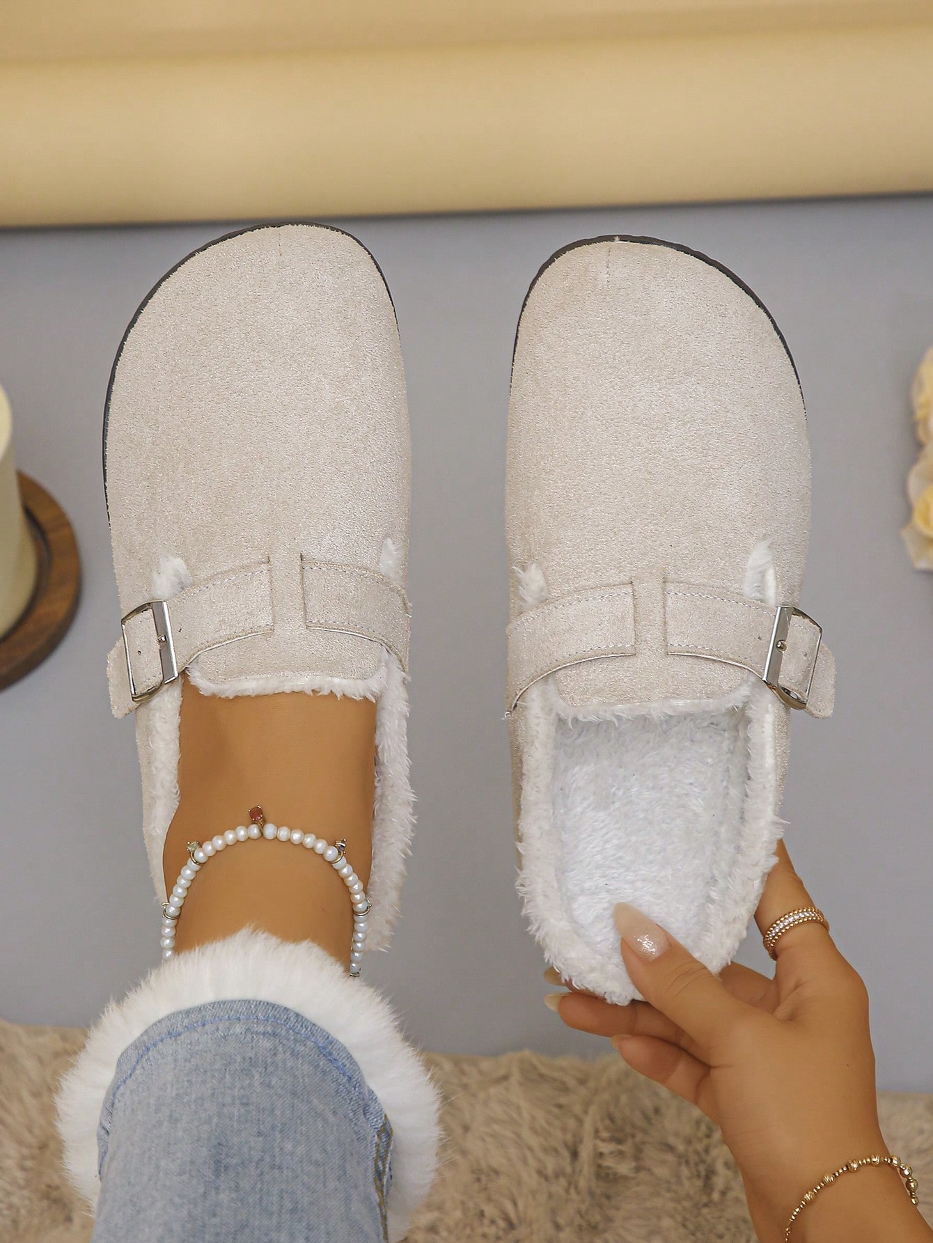 Nouvelles mules plates classiques de mode pour femmes automne/hiver, mules en daim beige