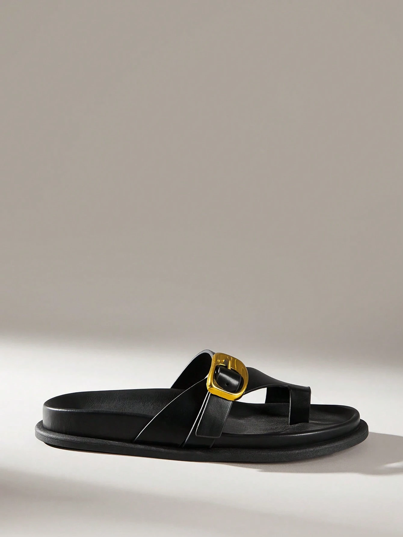 Solecia Sandales plates de plage confortables marron pour femmes — vue 6