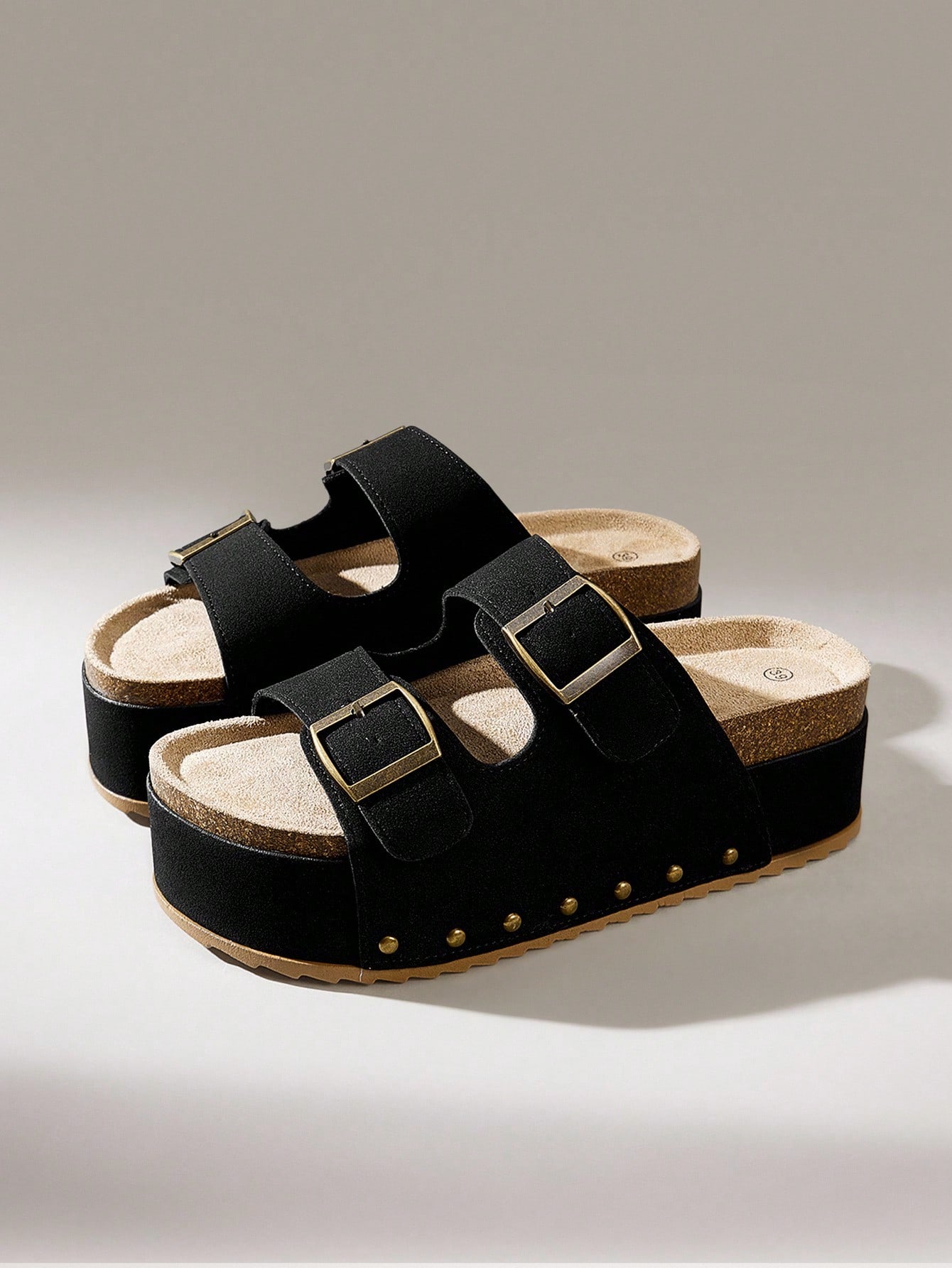 Solecia Nouvelles sandales d'été pour femmes avec boucle métallique et rivets, à bout — vue 4
