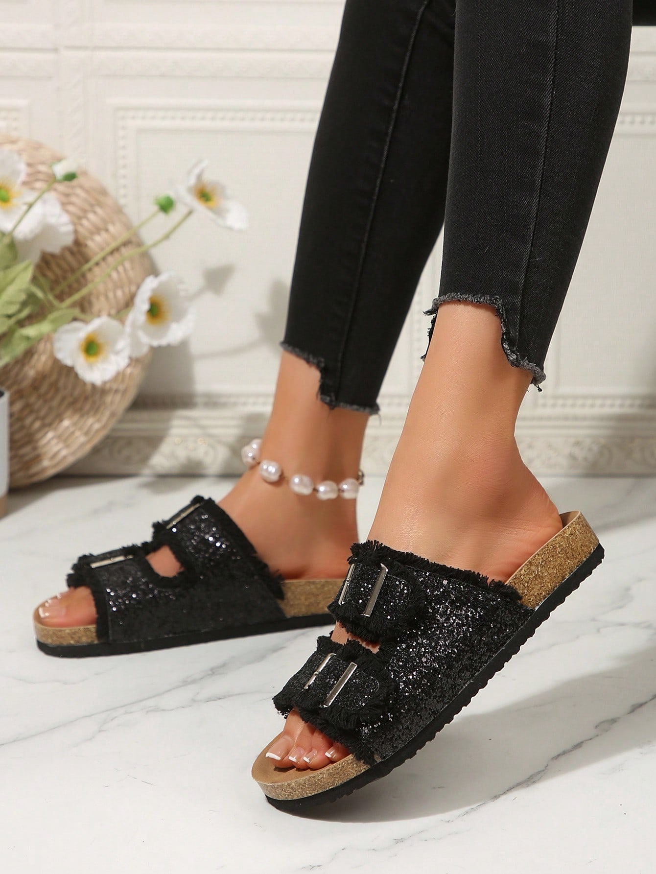 Sandales décontractées vintage de niche grande taille, pantoufles à double boucle à – doré et noir — vue 7