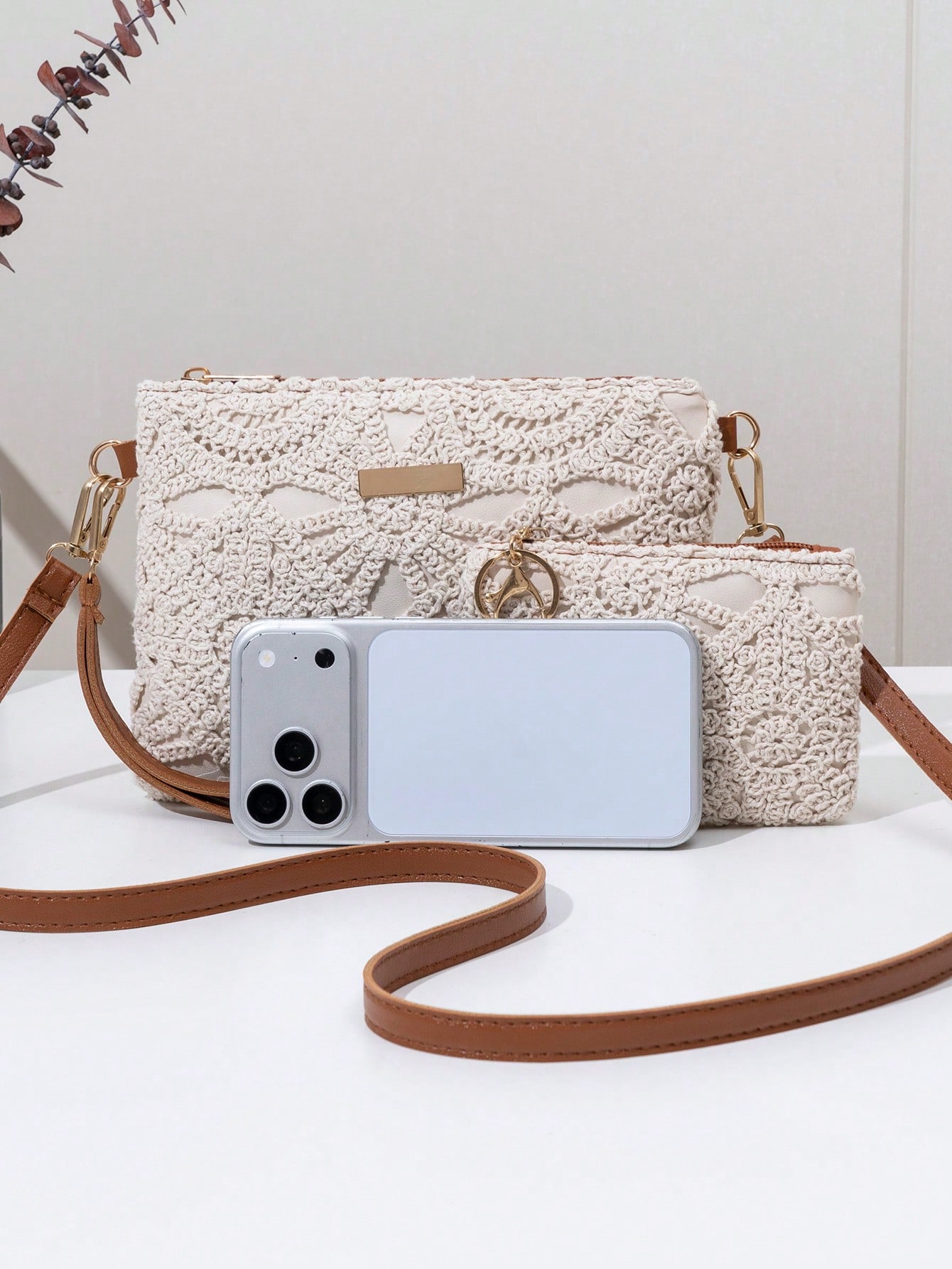 Ensemble 2 pièces avec petit portefeuille, sac à main tressé ajouré à motif floral, — vue 8