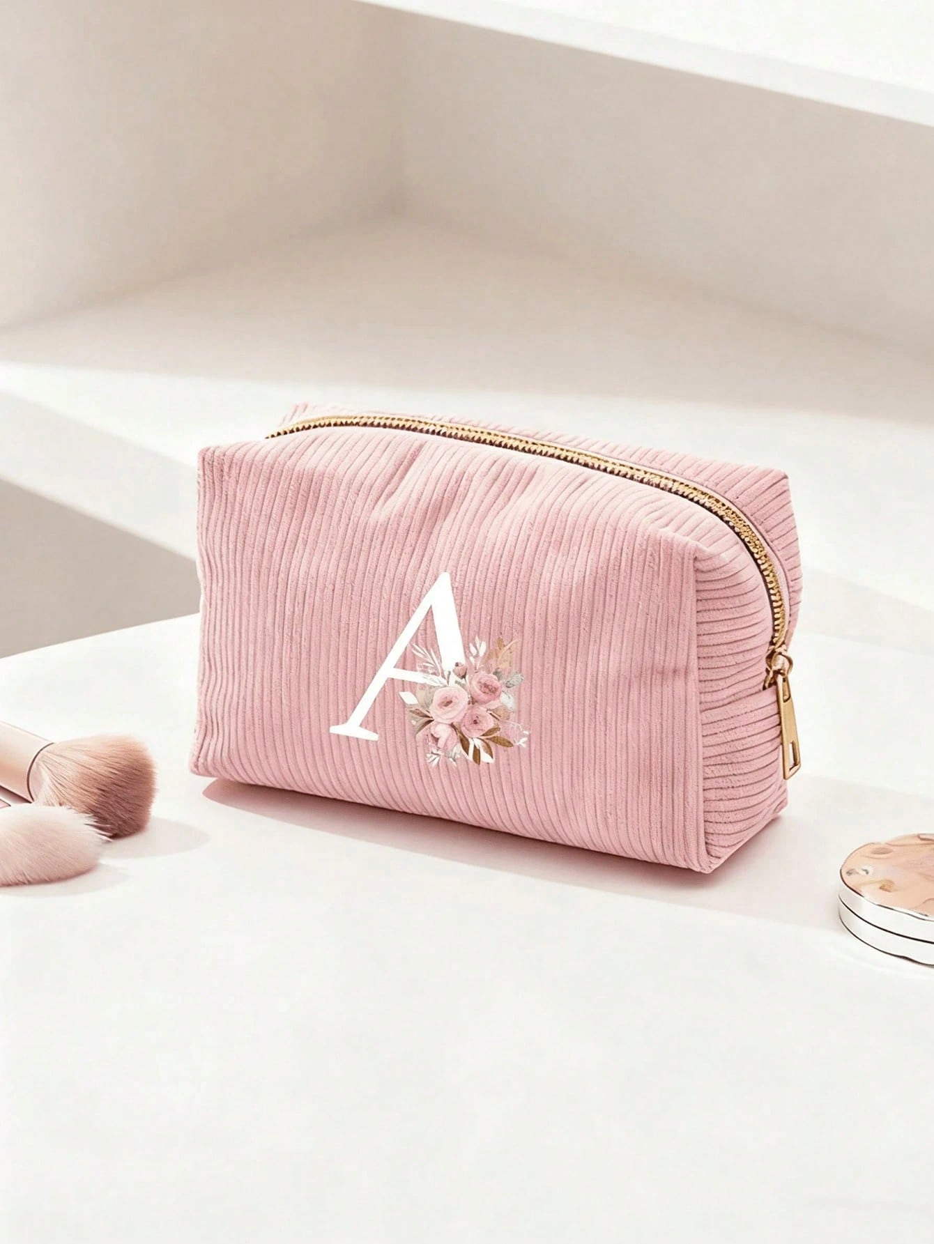 Sac de maquillage en velours rose A-Z avec lettre initiale, sac de toilette de voyage — vue 5