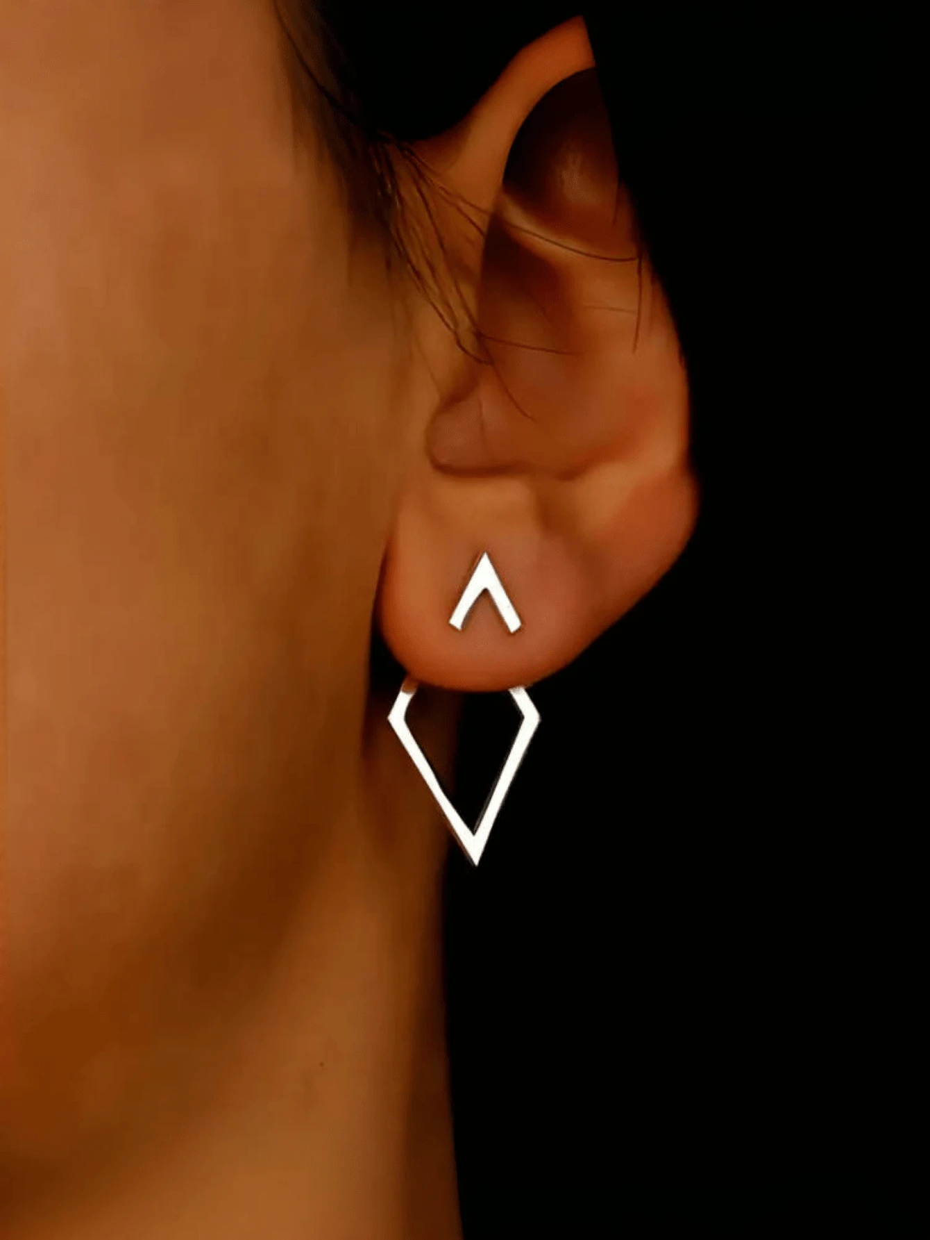 1 paire Boucles d'oreilles géométriques minimalistes creuses en forme de diamant, avant — vue 2
