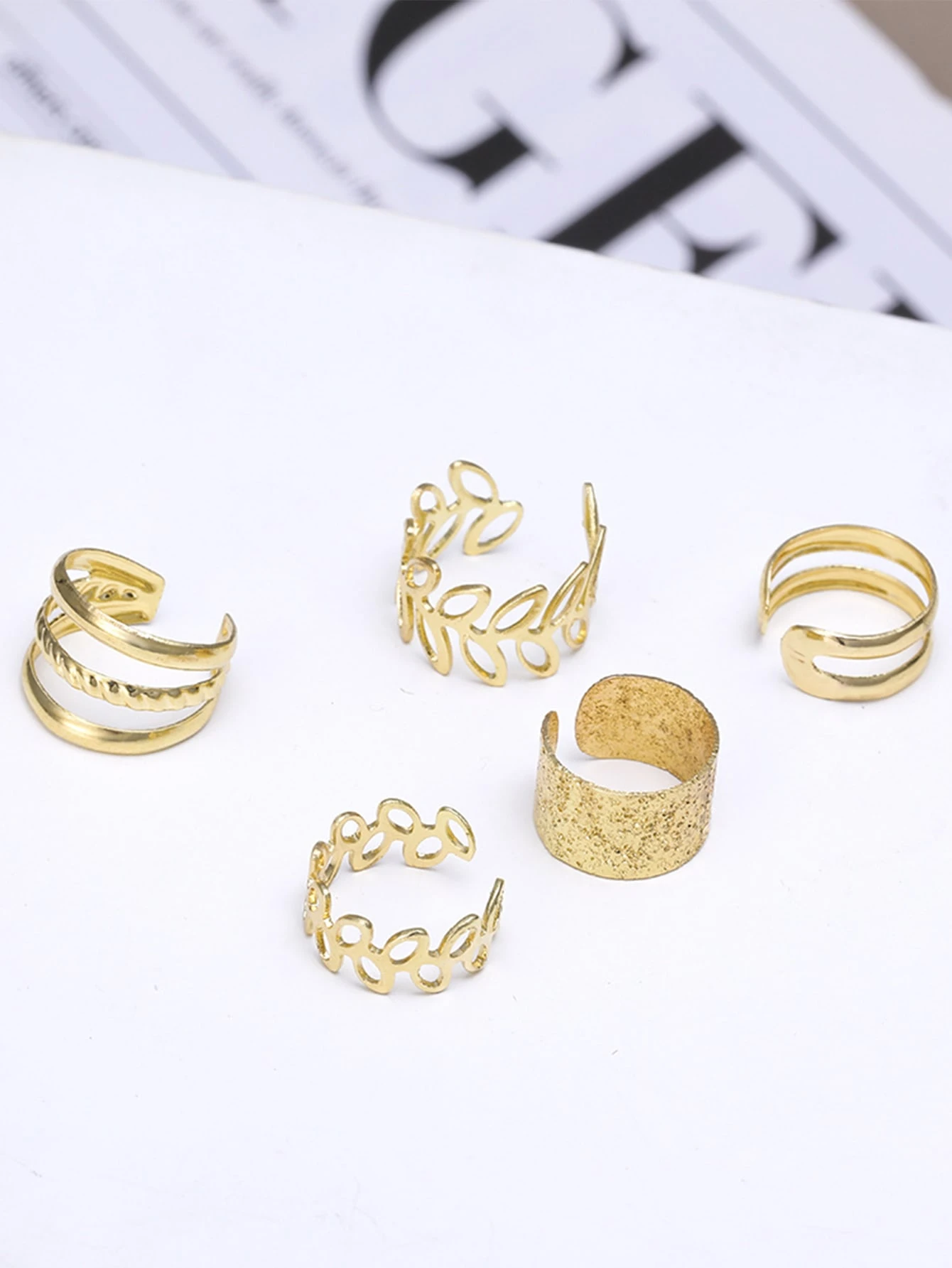 /Set Boucles d'oreilles Clip Mariage Dorées Avancées Boucles d'oreilles Femmes Ensemble — vue 8