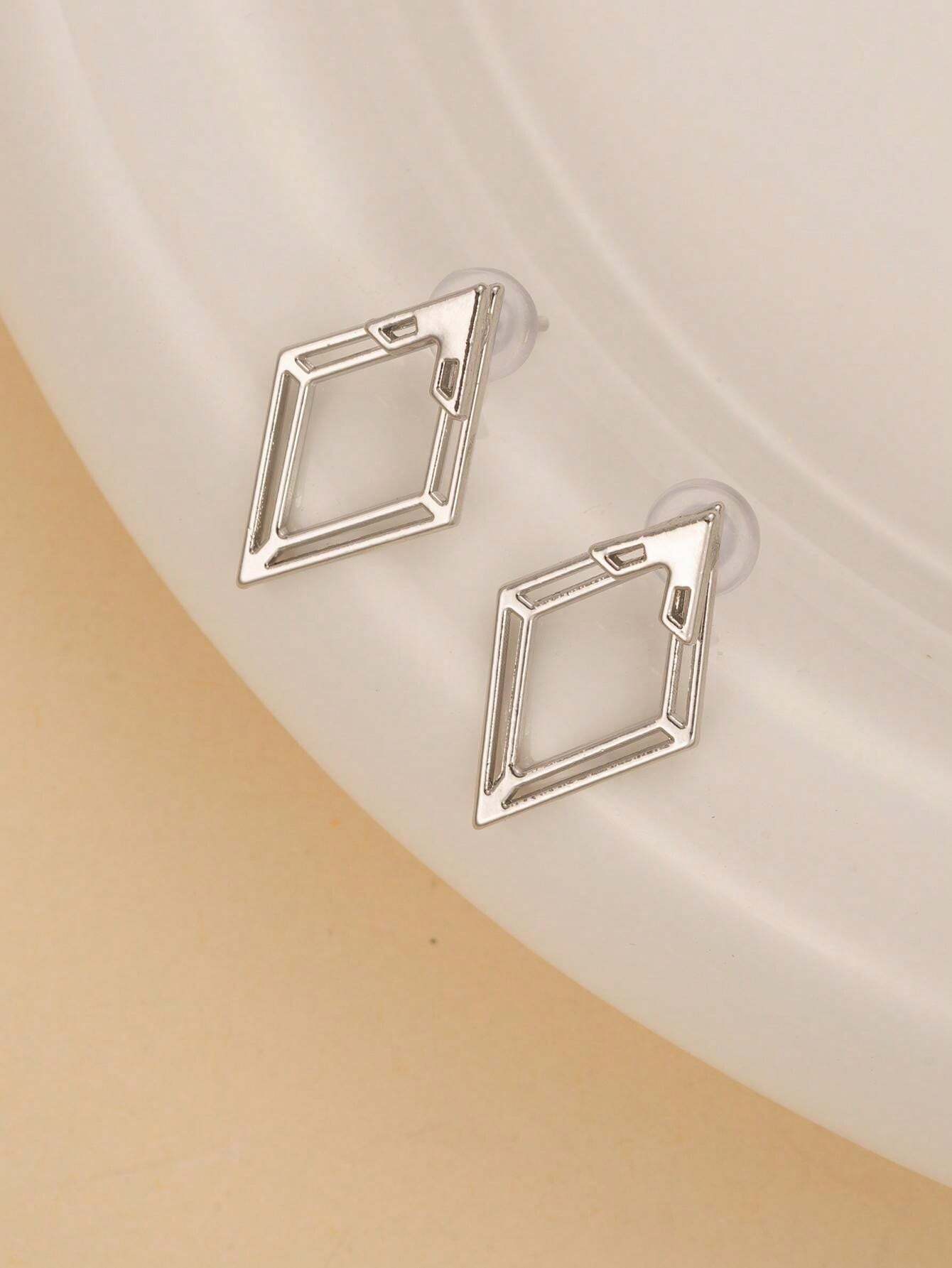 1 paire Boucles d'oreilles géométriques minimalistes creuses en forme de diamant, avant — vue 12