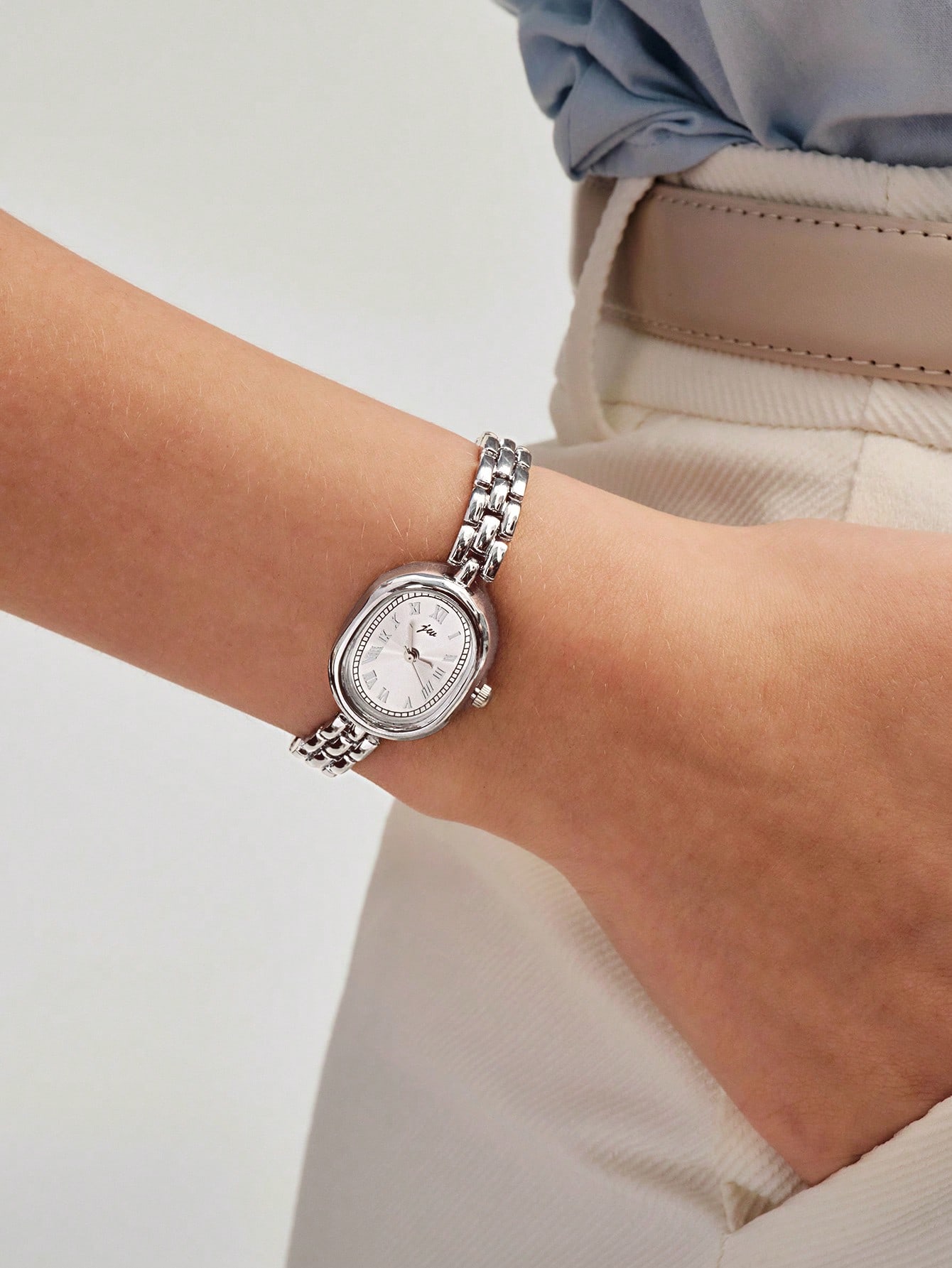 Vandermere 1 pièce Montre-bracelet en alliage doré pour femme, cadran ovale, aiguilles — vue 3