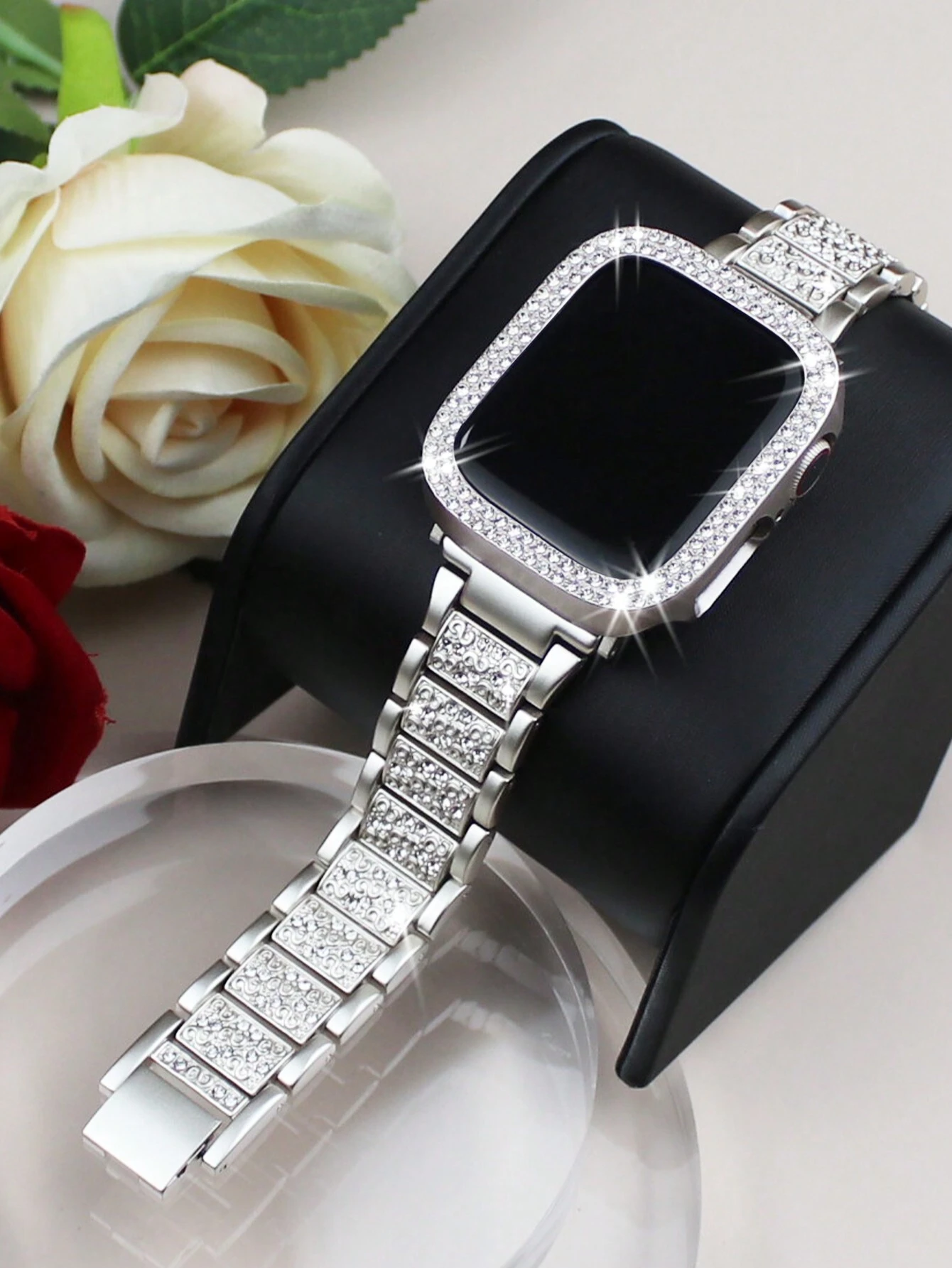 Bracelet de montre incrusté de strass scintillants et boîtier compatible avec Apple Watch — vue 12