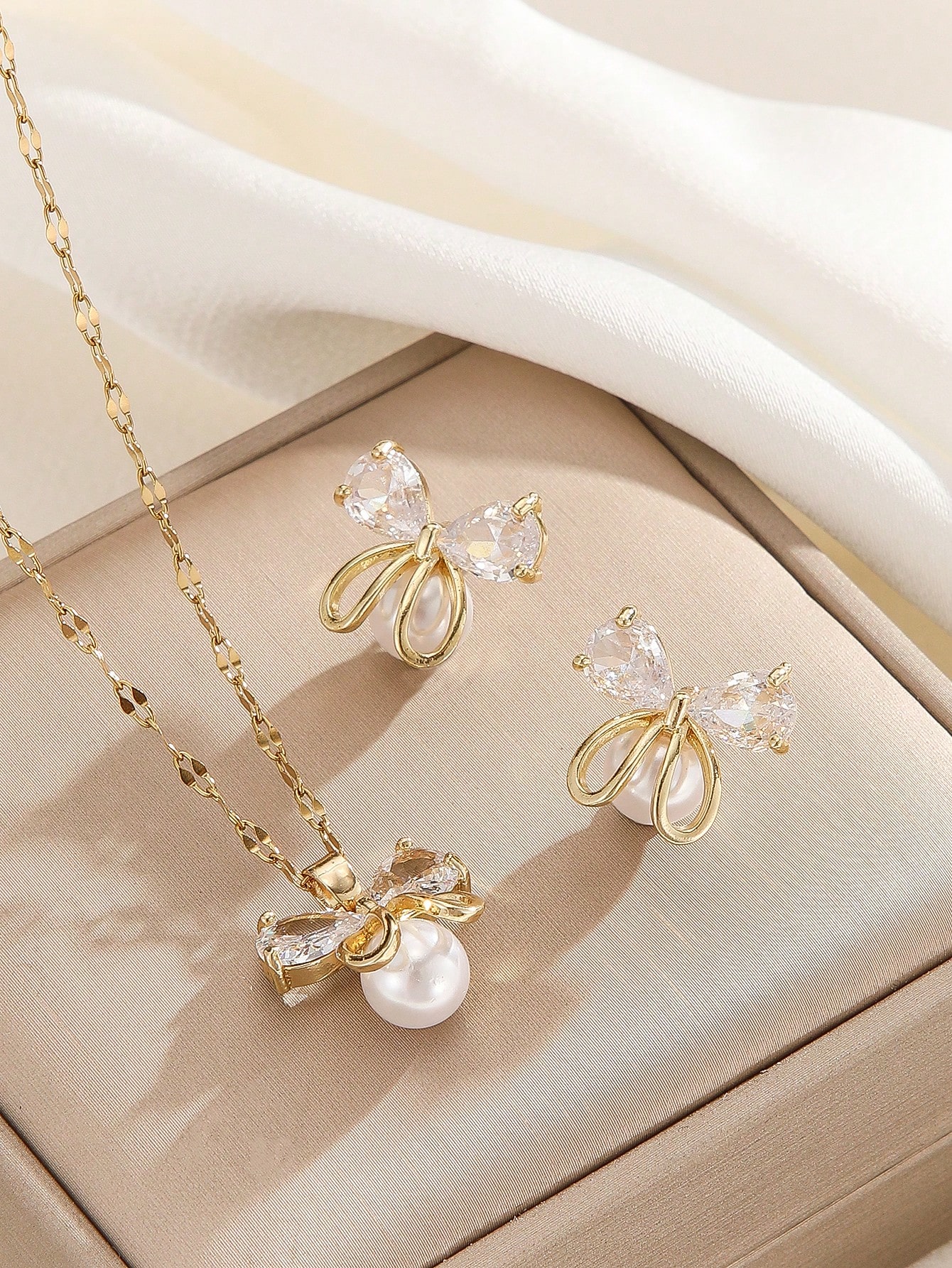 1 Set Collier et Boucles d'Oreilles en Acier Inoxydable avec Chaîne, Pendentif Goutte — vue 6