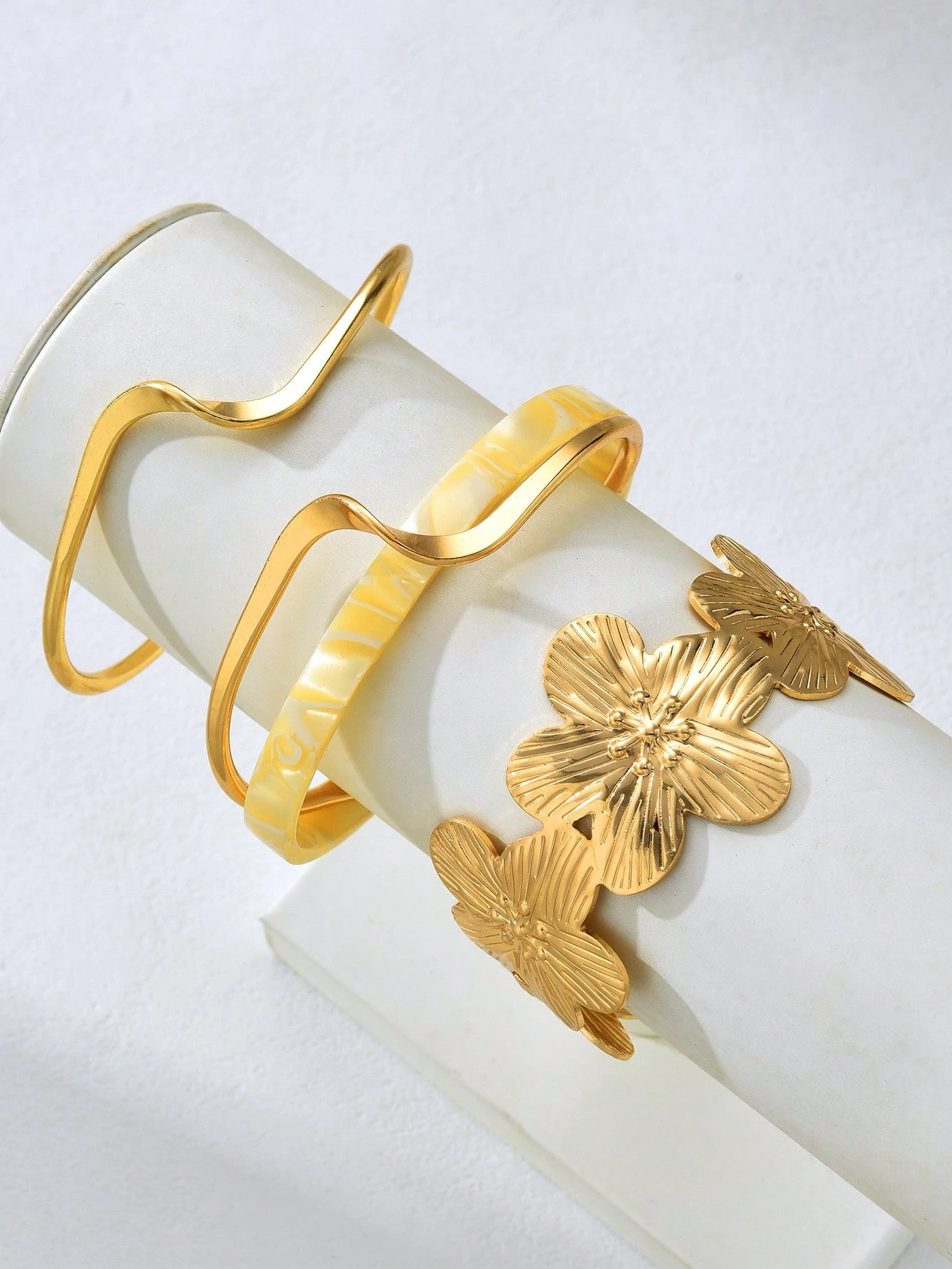 /set Bracelet large en métal doré avec design géométrique vintage exagéré et luxueux, — vue 7