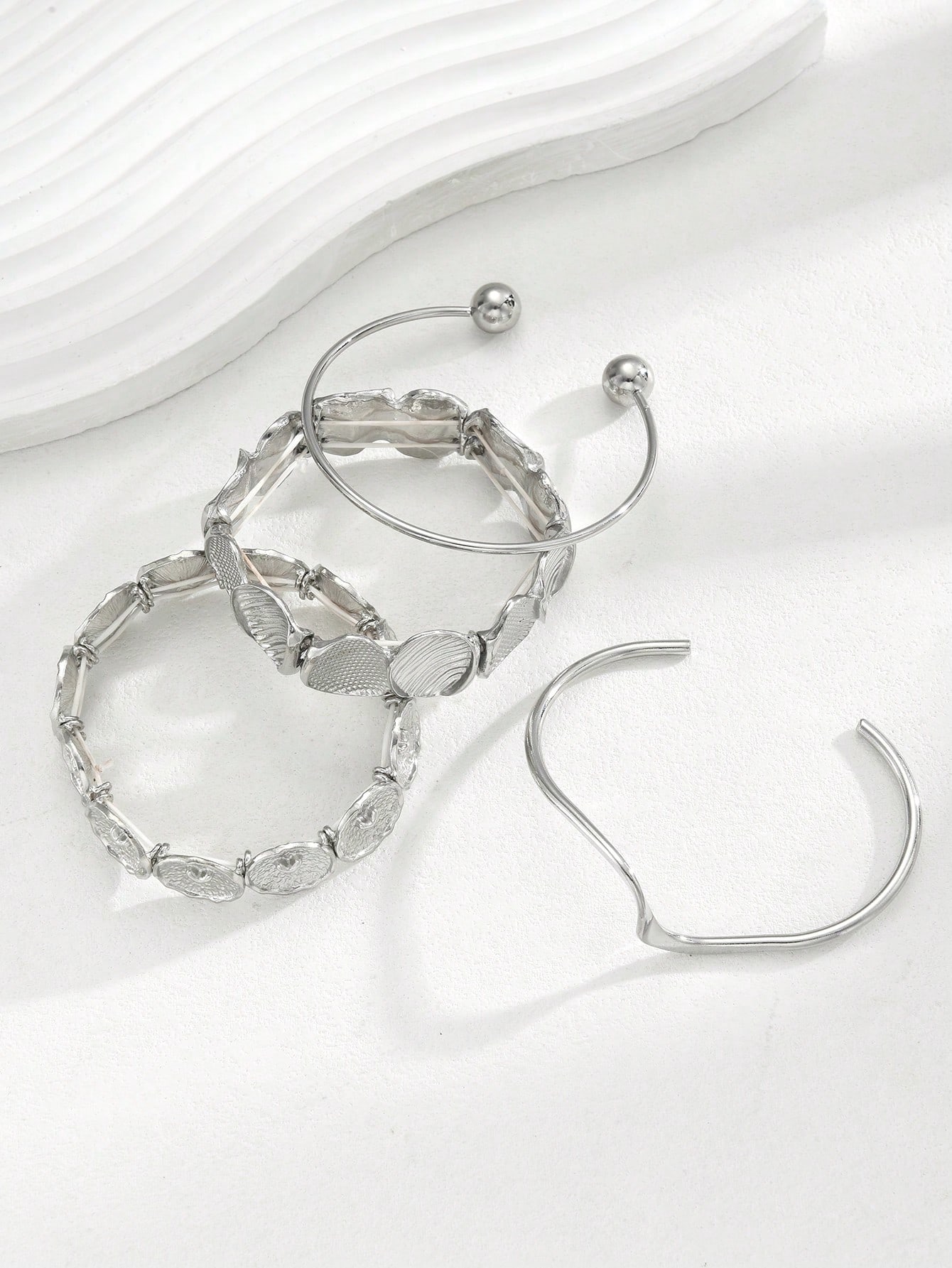 /set Bracelet large en métal doré avec design géométrique vintage exagéré et luxueux, — vue 9