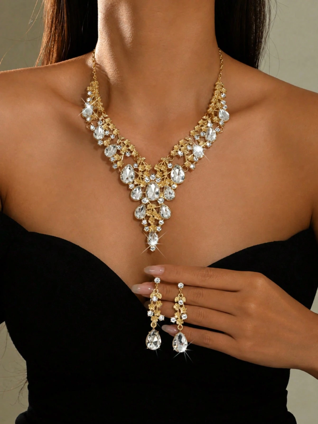 Ensemble de bijoux de mode comprenant un collier et des boucles d'oreilles brillants avec — vue 11