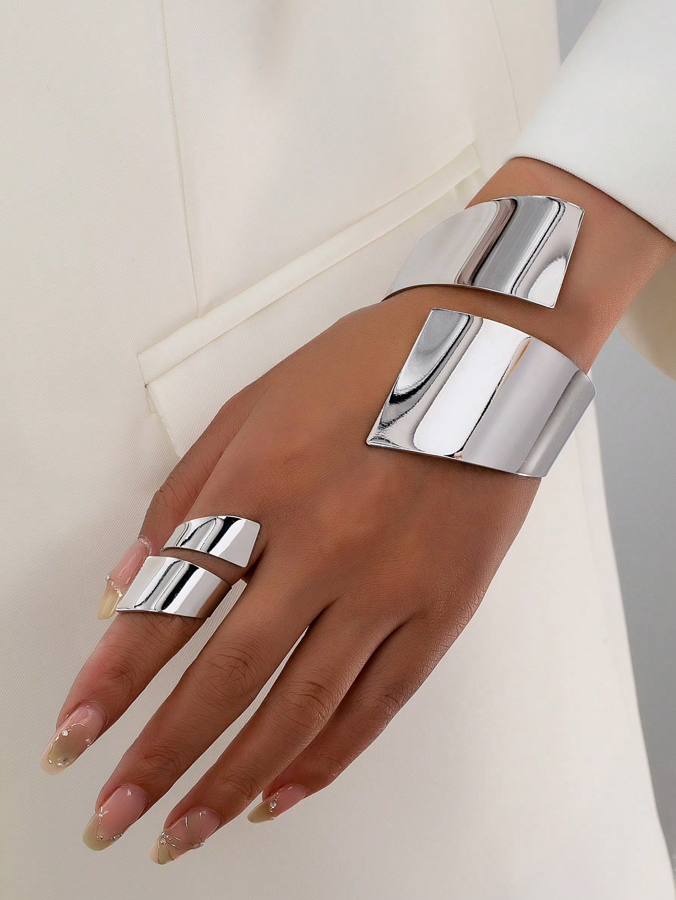 1 set de bracelet jonc géométrique doré et bague, assortiment de bracelet et bague, — vue 2