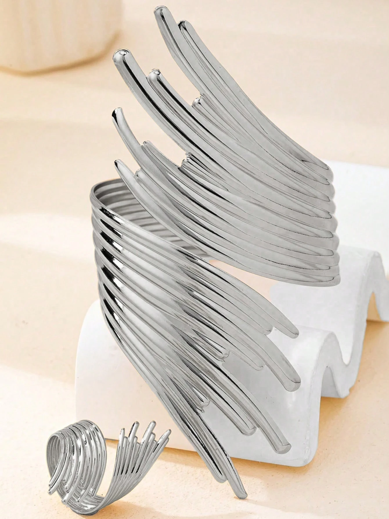 /set Bracelet et bague à aile texturée personnalisée de style européen et américain, — vue 7
