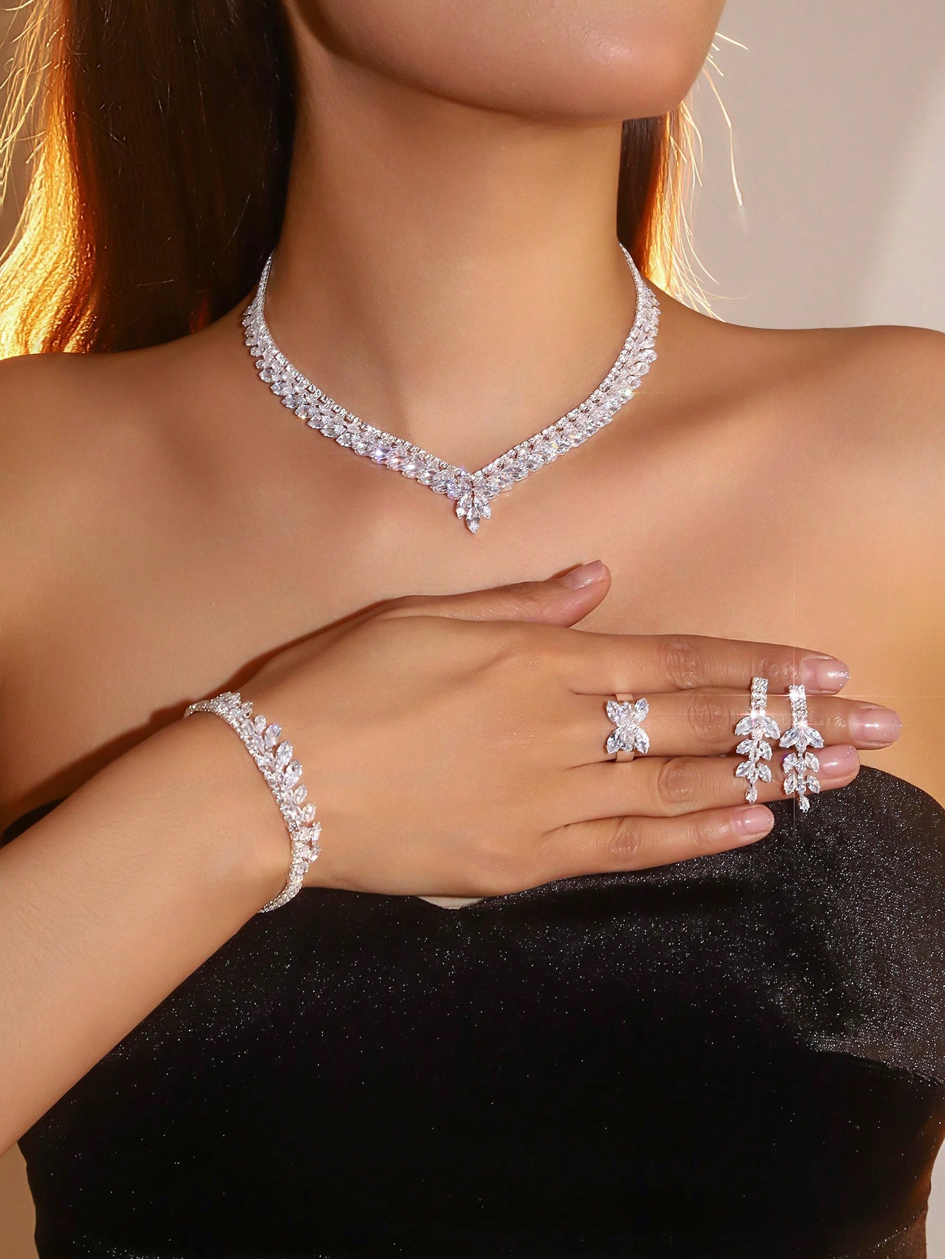 1 set de collier en zirconium en forme de V pour femmes, bijoux de mode de luxe en — vue 8