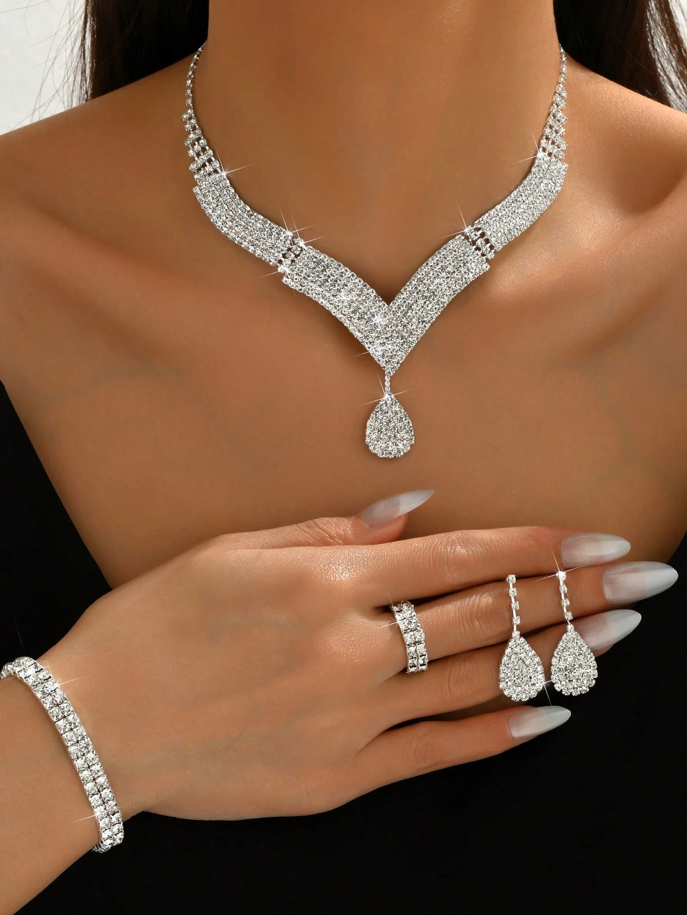 /set Ensemble de bijoux Collier, Boucles d'oreilles, Bracelet, Bague pour Femmes,