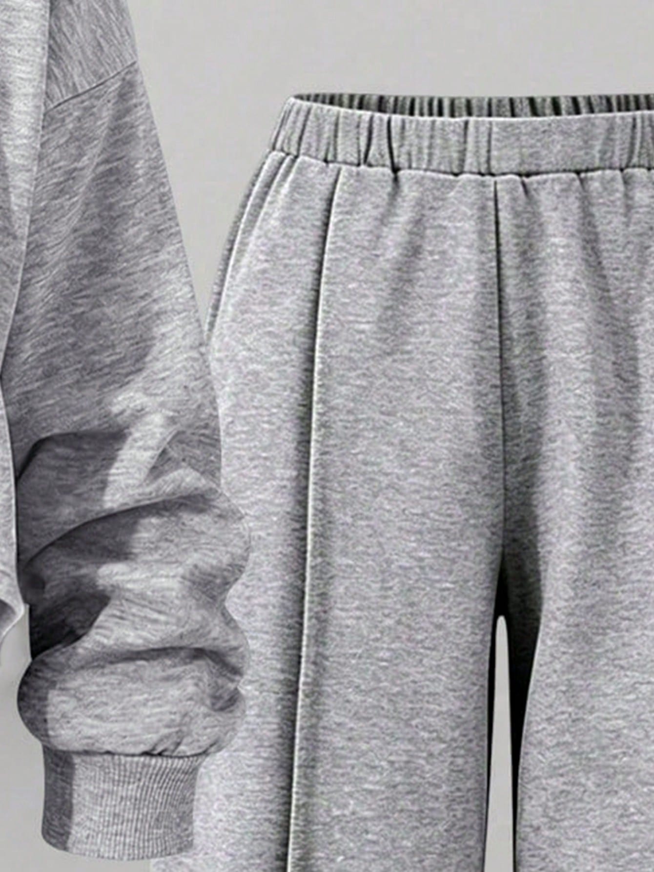 Haut à manches longues avec imprimé lettre, col rond et épaule asymétrique, et pantalon — vue 4